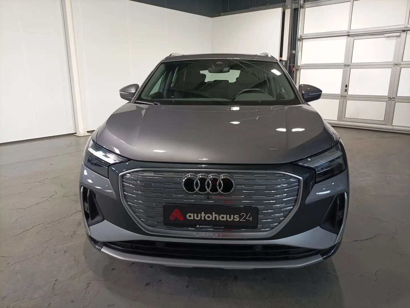 Audi Q4 e-tron Q4 50 e-tron quattro LED|Navi|PDC|Sitzhz|Pano Grijs - 2