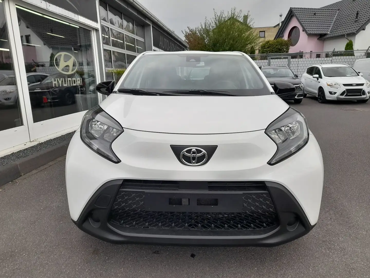 Toyota Aygo X,ACC,SithzH,Kamera,Apple,Spurhalte,VZE Blanc - 2