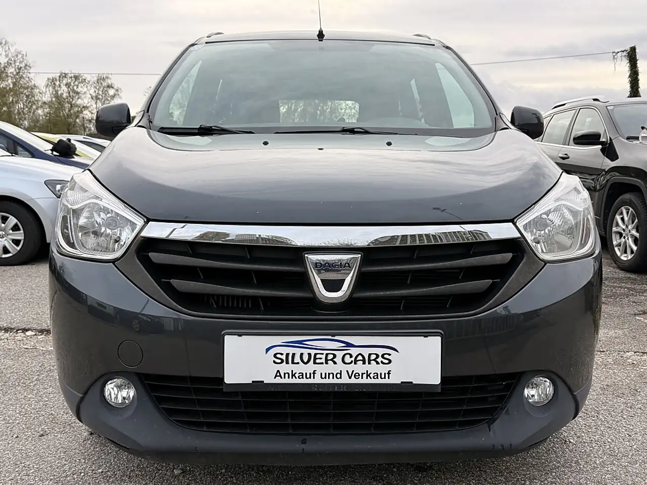 Dacia Lodgy