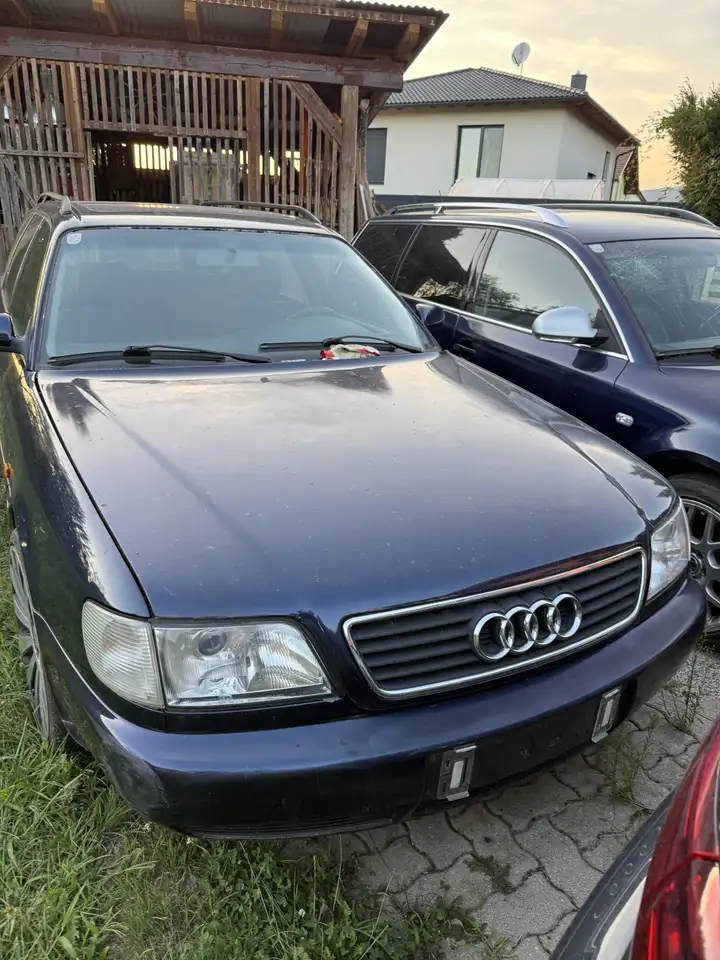 Audi A6 Avant 2,3 E, foto 2