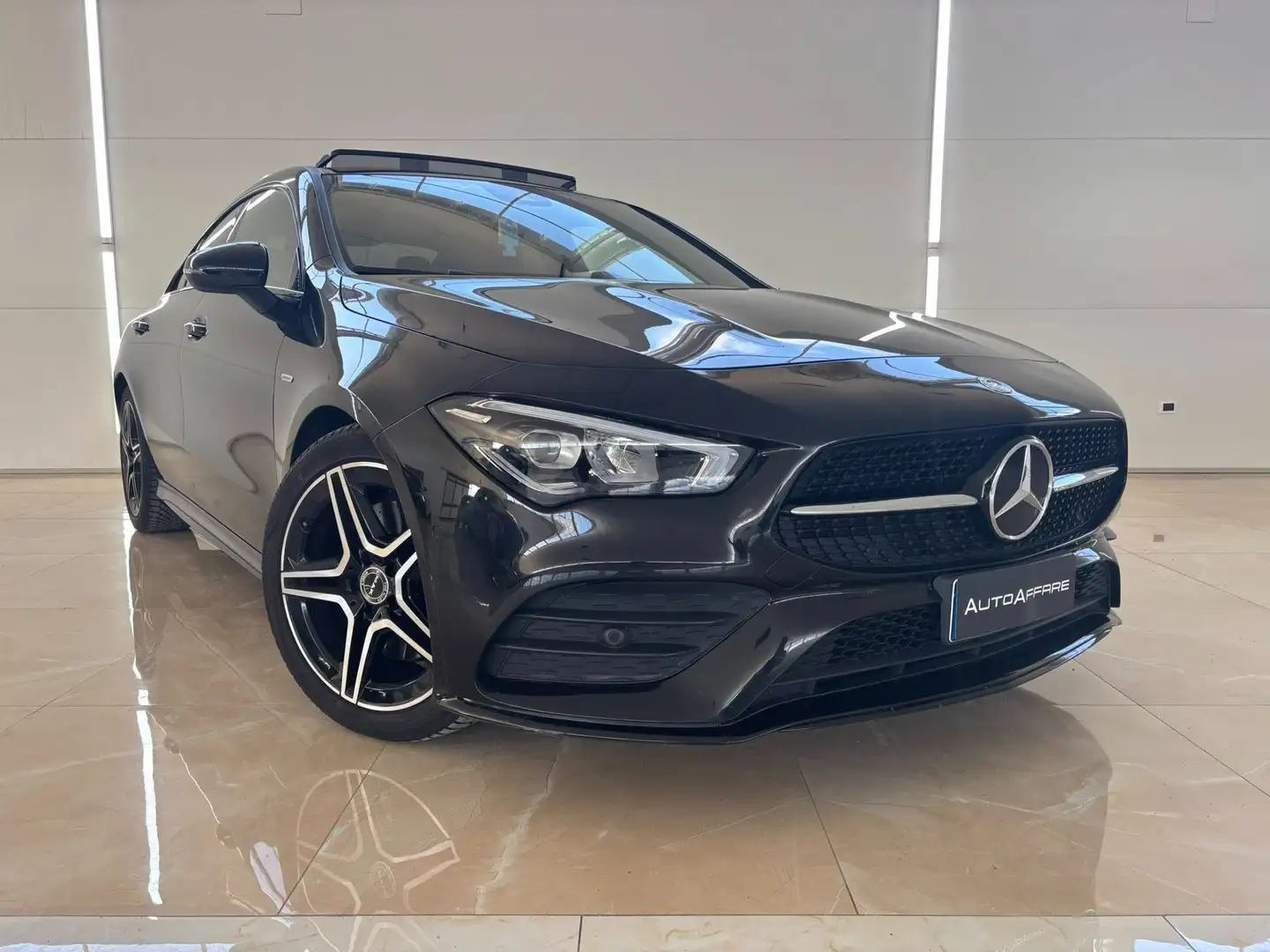 Mercedes-Benz CLA 200 CLA Coupe - C118 Coupe d Premium amg + TETTO auto Nero - 1