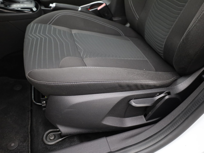 Ford Fiesta 1.0 EcoBoost Titanium | Cruise Control | Parkeerse — photo 31