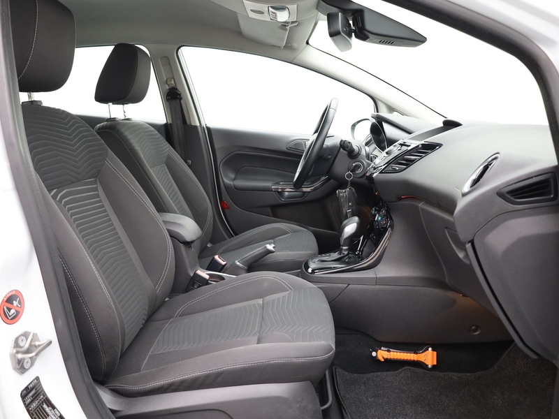 Ford Fiesta 1.0 EcoBoost Titanium | Cruise Control | Parkeerse — photo 19