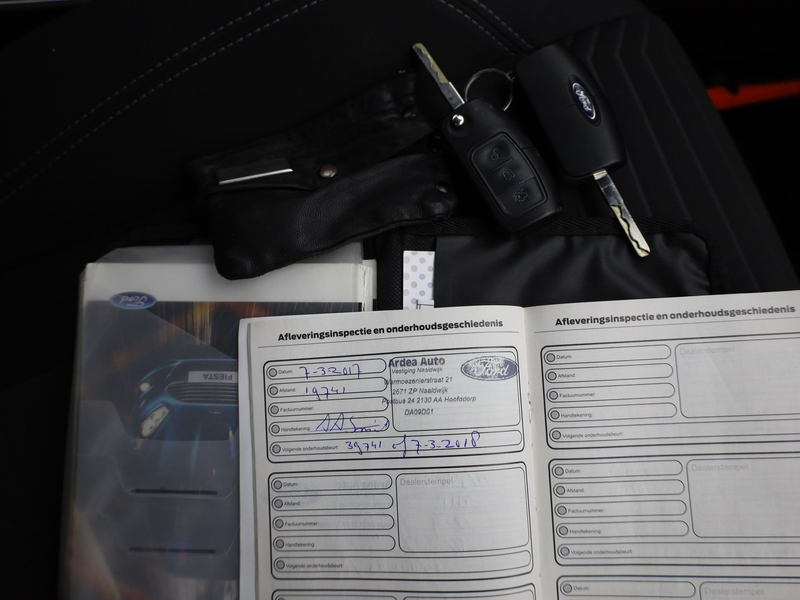Ford Fiesta 1.0 EcoBoost Titanium | Cruise Control | Parkeerse — photo 16