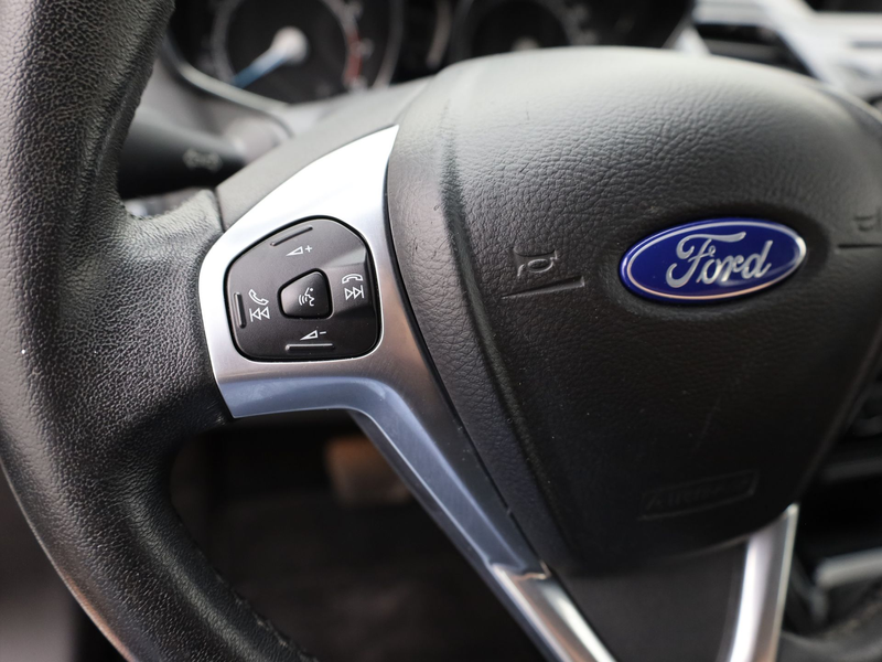 Ford Fiesta 1.0 EcoBoost Titanium | Cruise Control | Parkeerse — photo 12