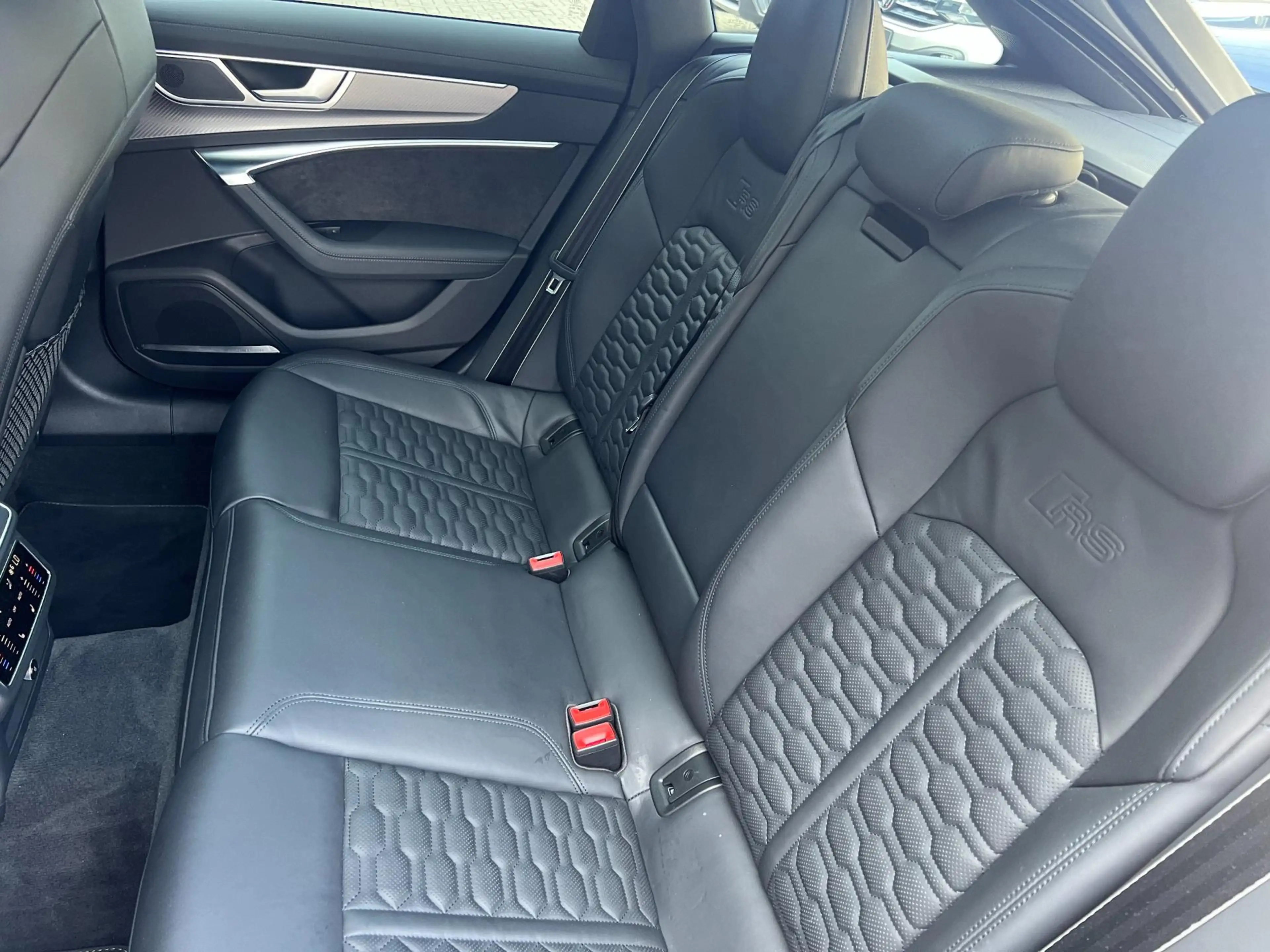 Audi RS6 Quattro|Pano|Head-up|Carbon|B&O — photo 13