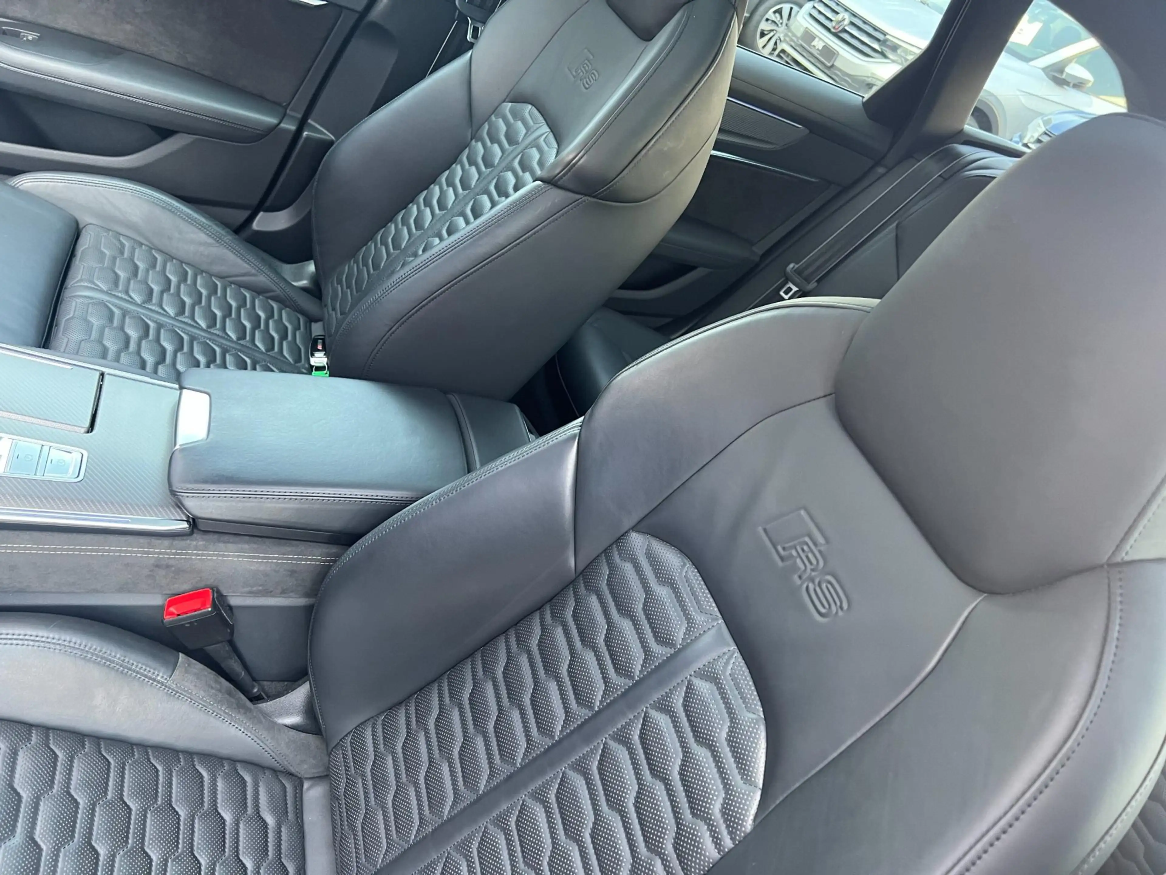 Audi RS6 Quattro|Pano|Head-up|Carbon|B&O — photo 12