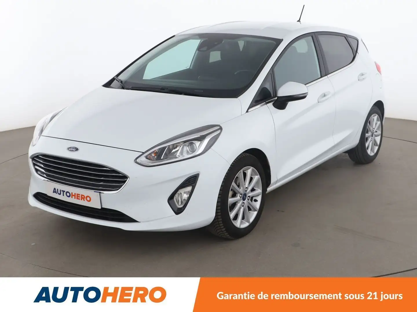 Ford Fiesta 1.0 EcoBoost Titanium Blanc - 1