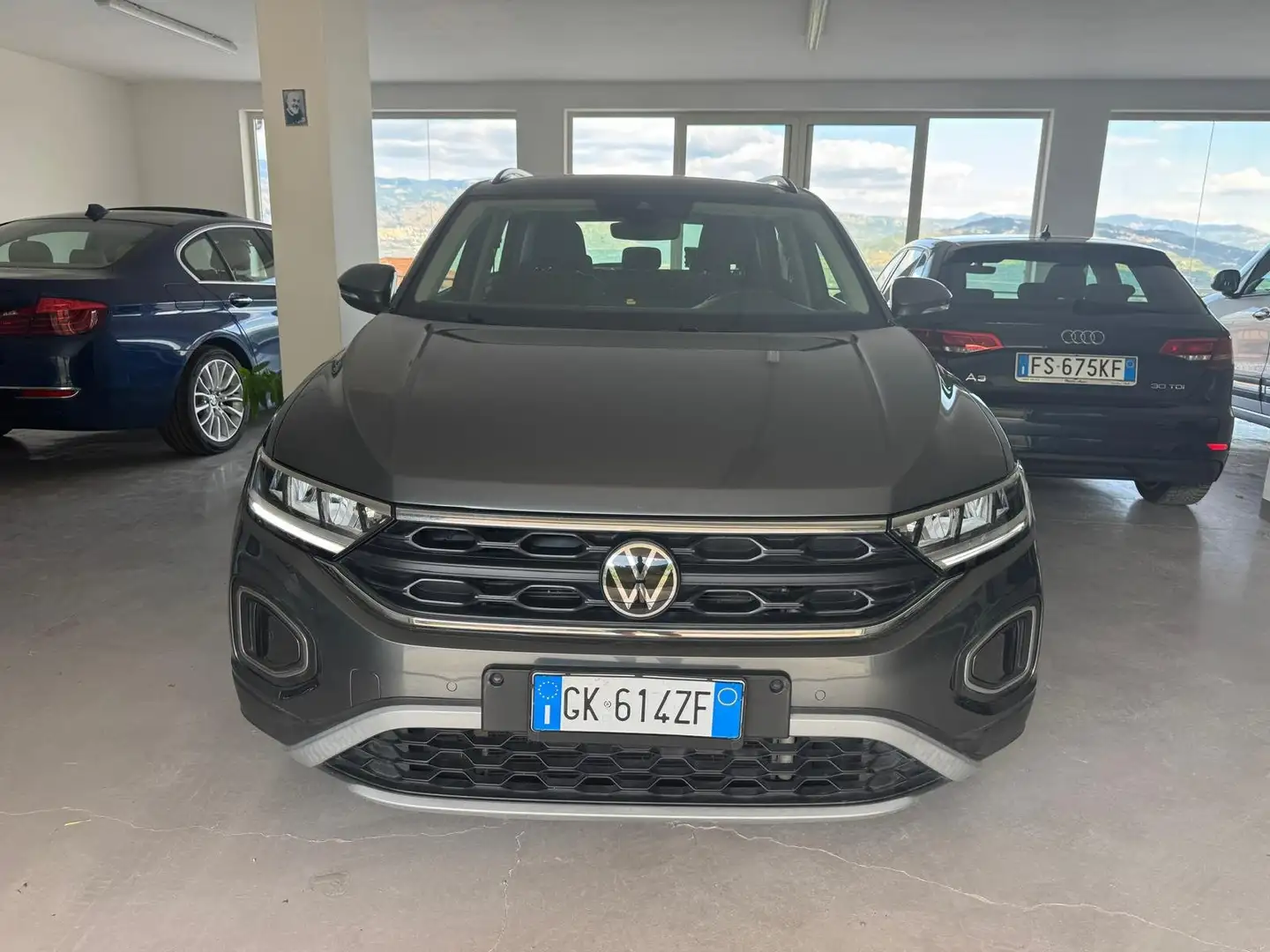 Volkswagen T-Roc T-Roc 2022 2.0 tdi Life 150cv dsg Grau - 2