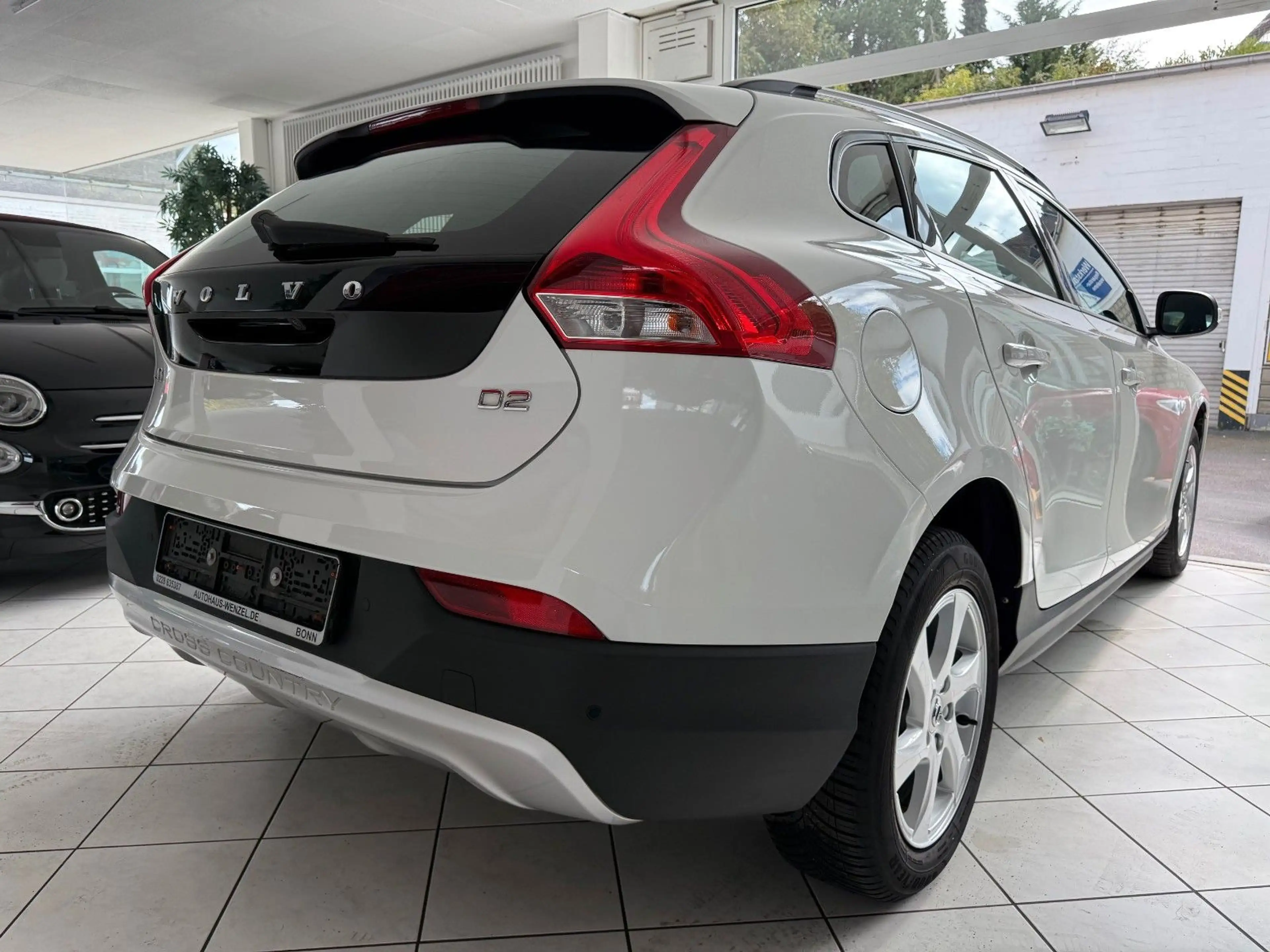 Volvo V40 Cross Country D2 — photo 5