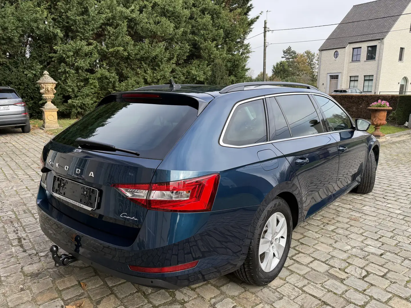 Skoda Superb Combi 2.0 TDI DSG Ambition Smartlink, Camera ... Bleu - 2