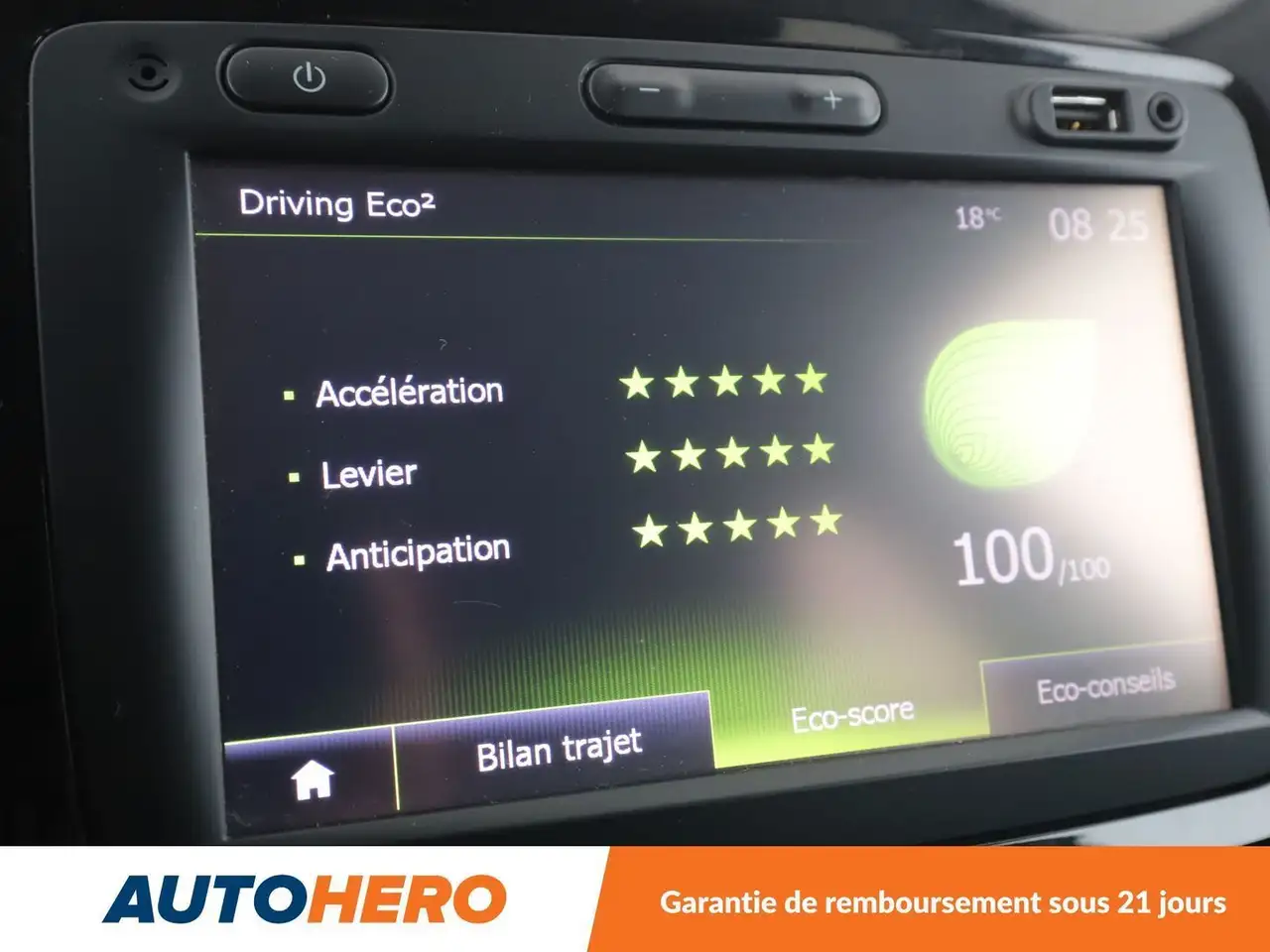 Renault Captur — photo 23
