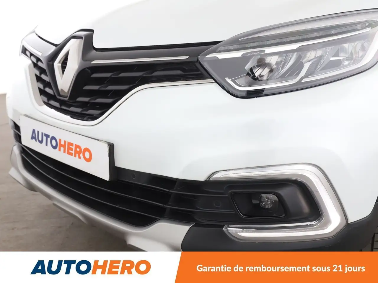 Renault Captur — photo 31