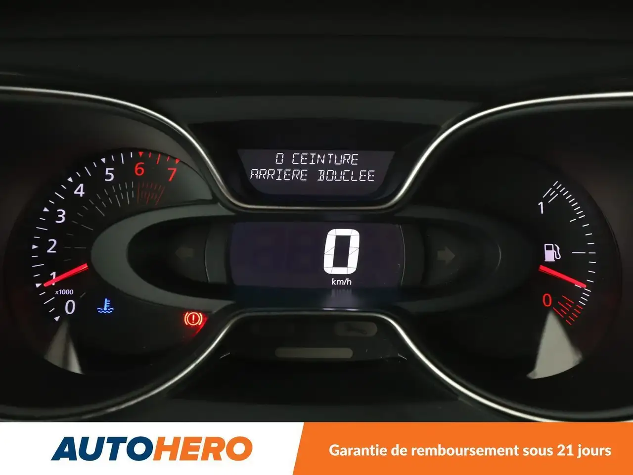 Renault Captur — photo 20