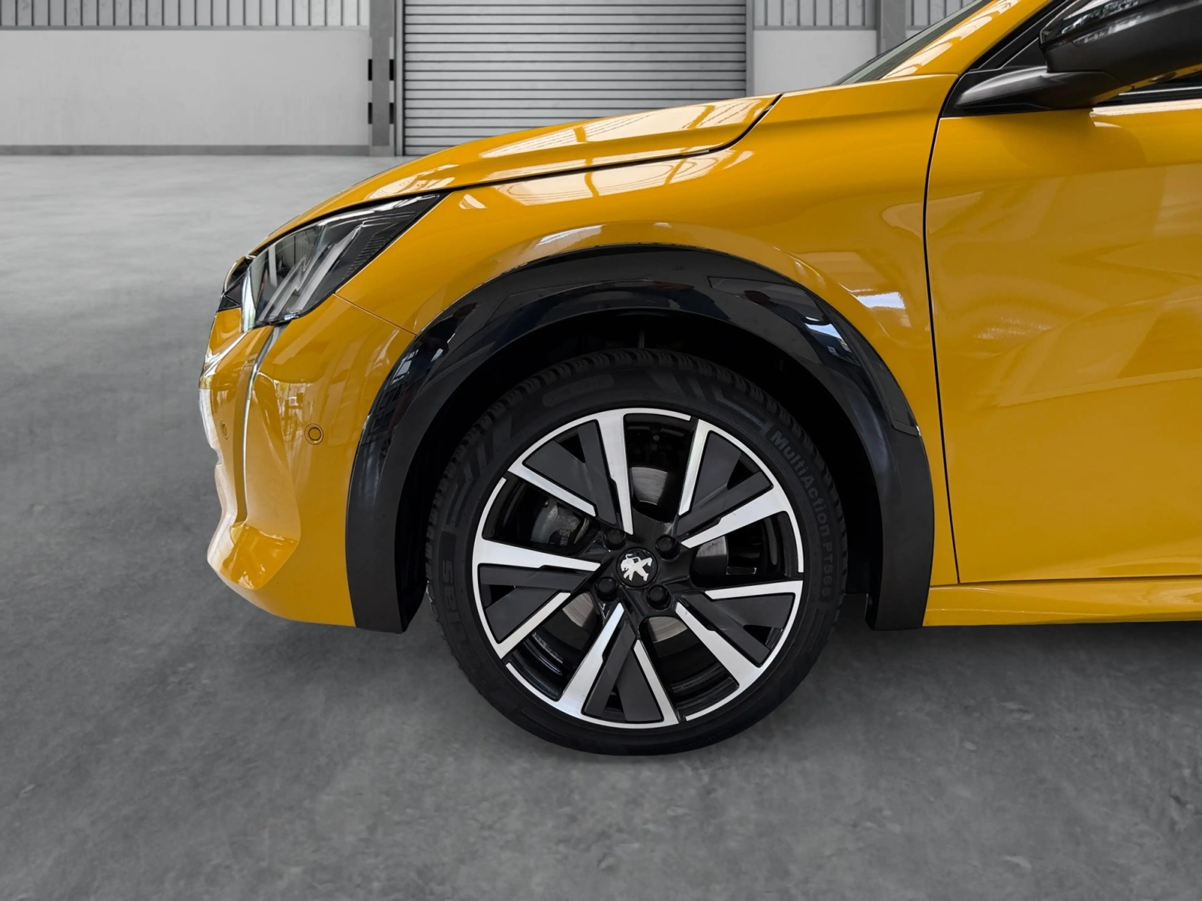 Peugeot 208 GT LINE AUTOMAT+NAVI+KAMERA+LED+ACC+DAB+TÜV+ — photo 15