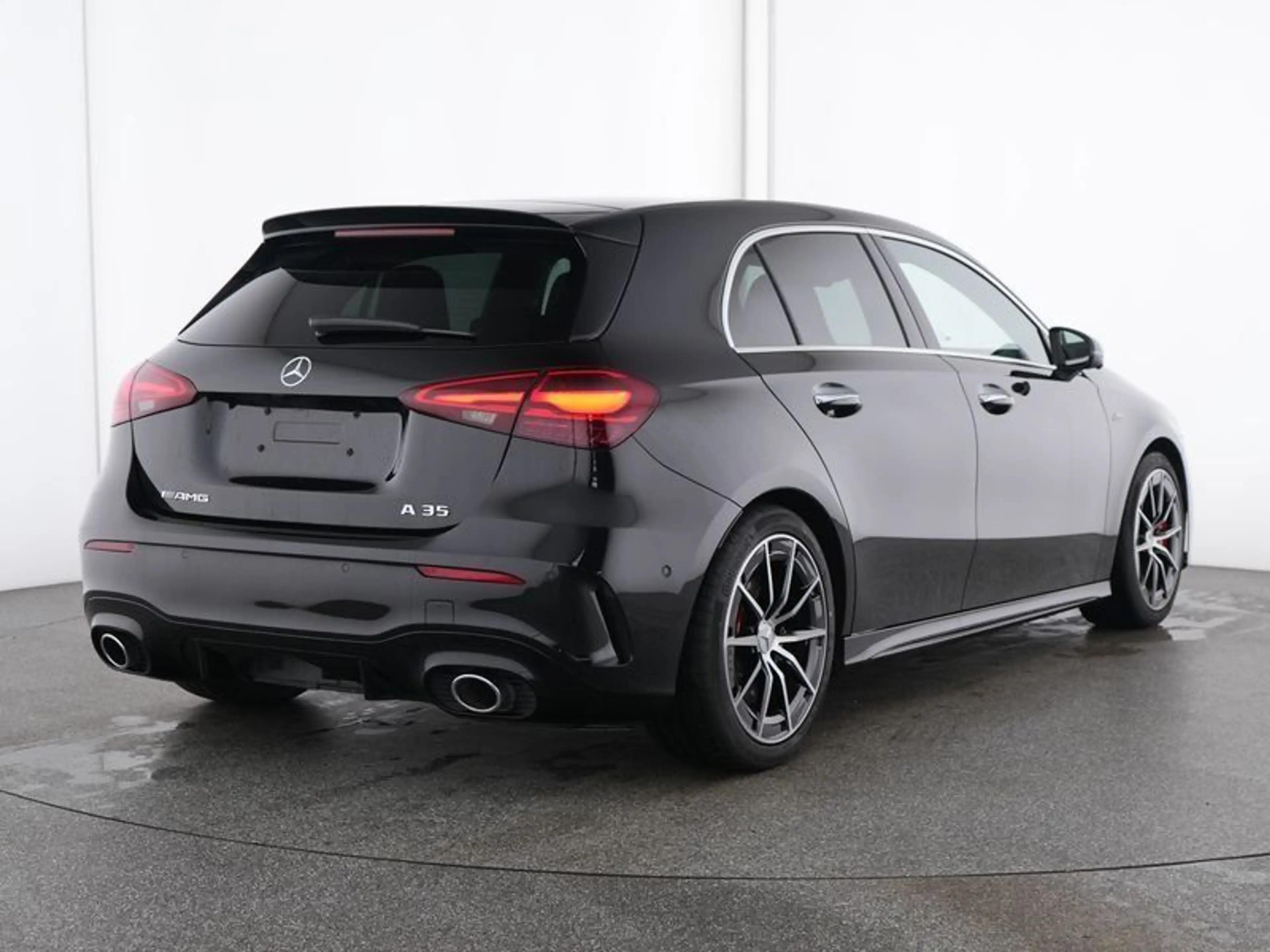 Mercedes-Benz A 35 AMG Mercedes-AMG A 35 4M PREMIUM+ AHK PANO FAP MEMOR — photo 4
