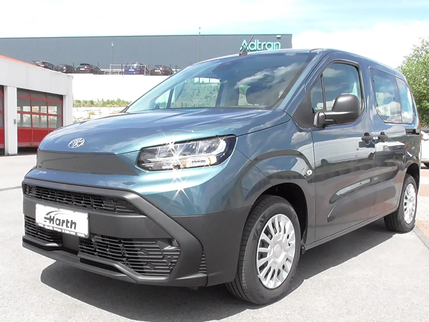 Toyota Proace City L1 Comfort Blauw - 1