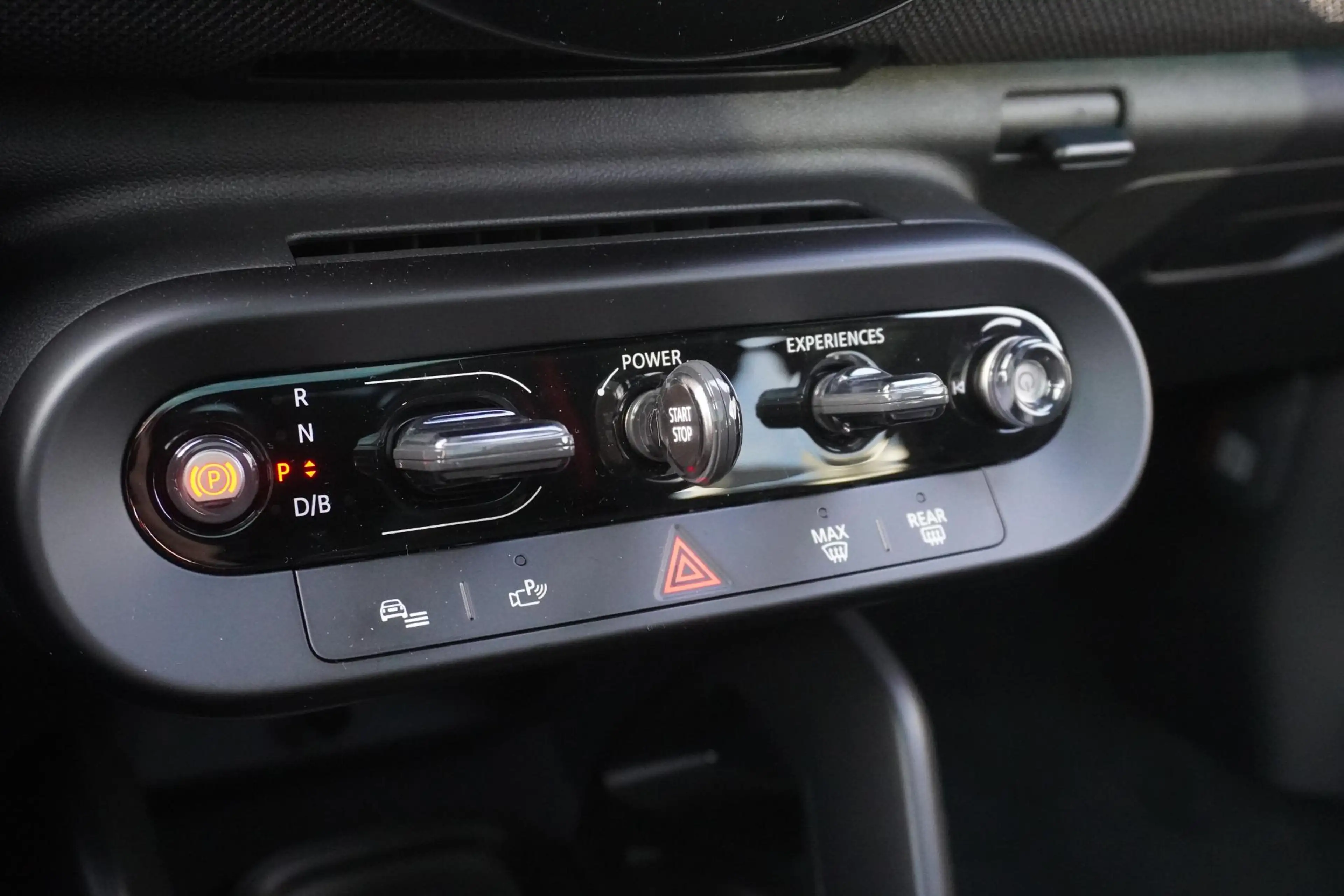MINI Aceman E John Cooper Works Uitvoering | Pakket L | Glazen — photo 13