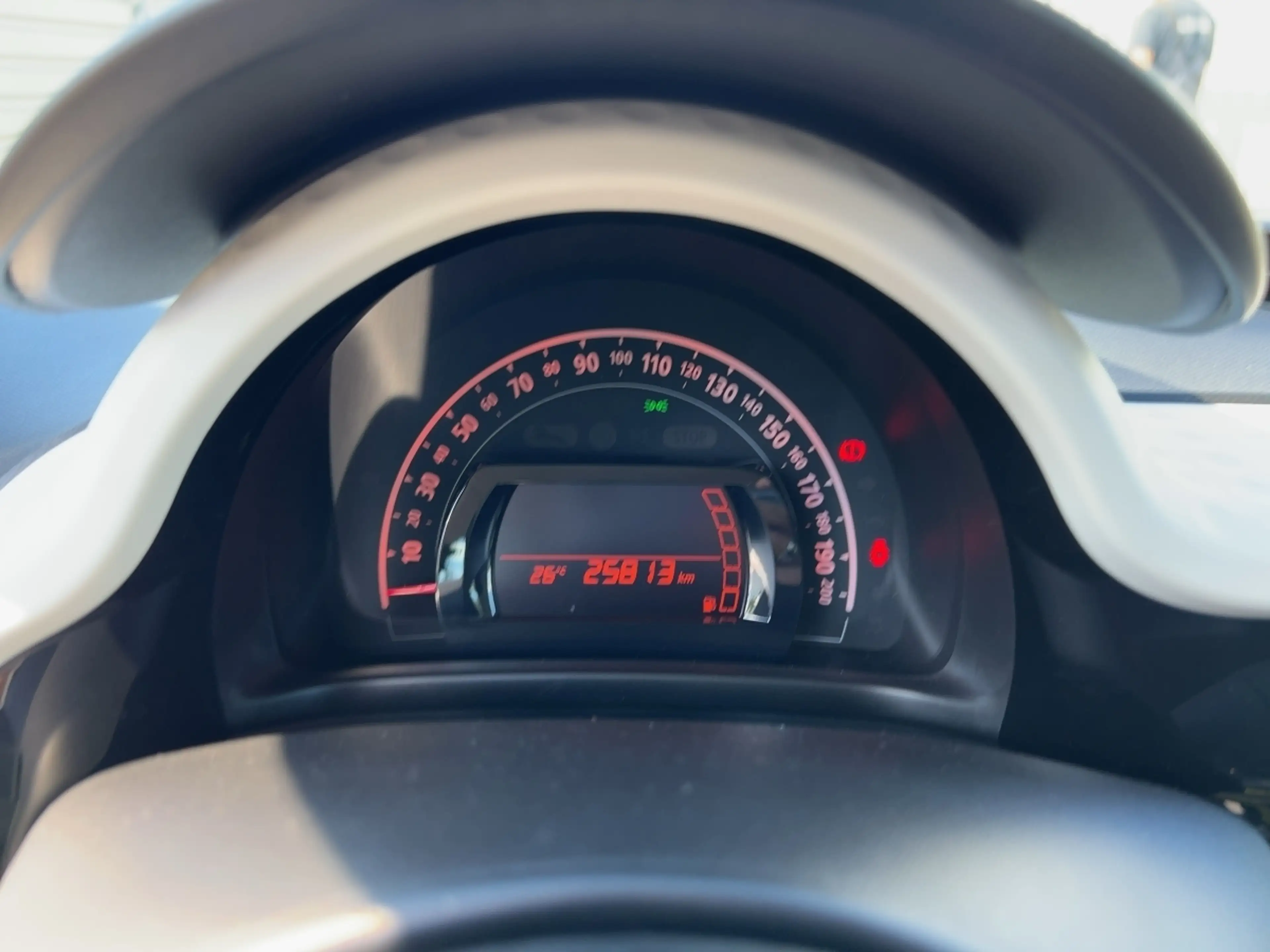 Renault Twingo EQUILIBRE SCe 65 Start & Stop — photo 13