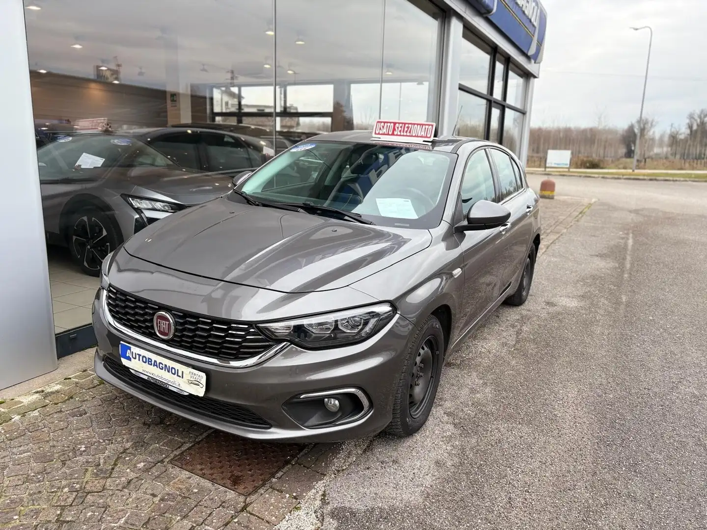 Fiat Tipo EASY BUSINESS 1.6 Mjt 120 CV 5 porte Grigio - 1