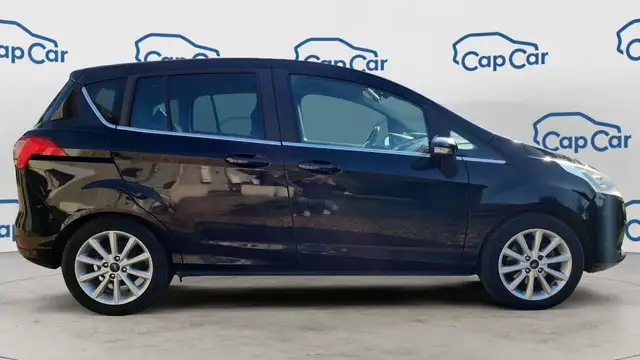 Ford B-Max view 4