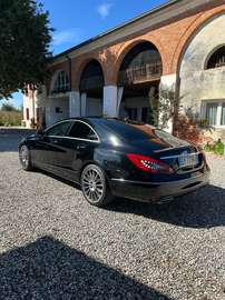 350 V6