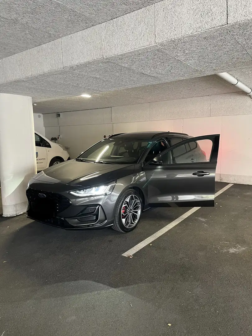 Ford Focus Traveller 1,0 EcoBoost ST-Line X - 2