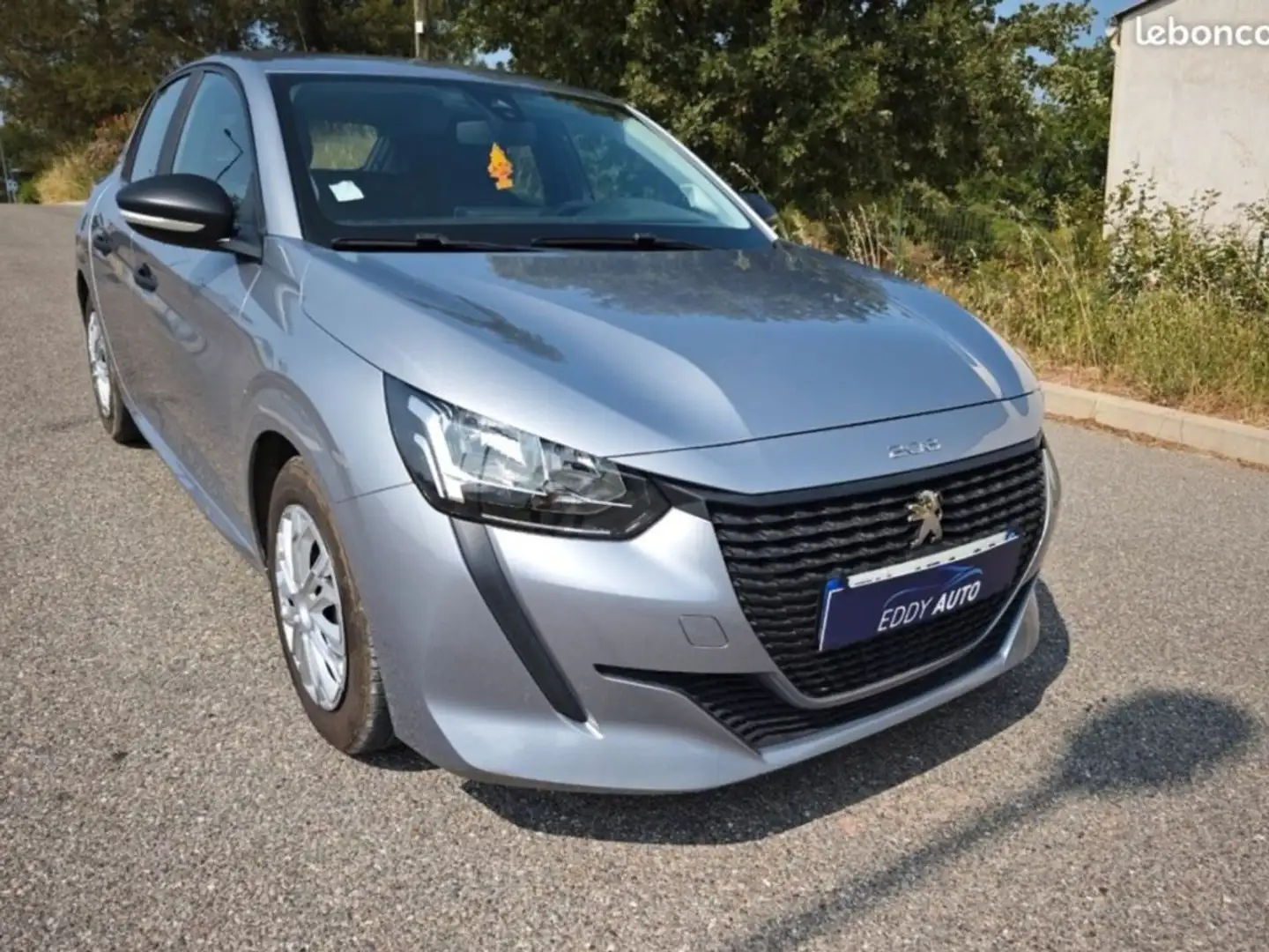 Peugeot 208 1.2i Gris - 2