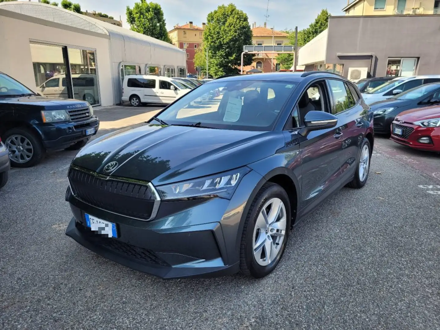 Skoda Enyaq iV 60 Executive Grau - 1