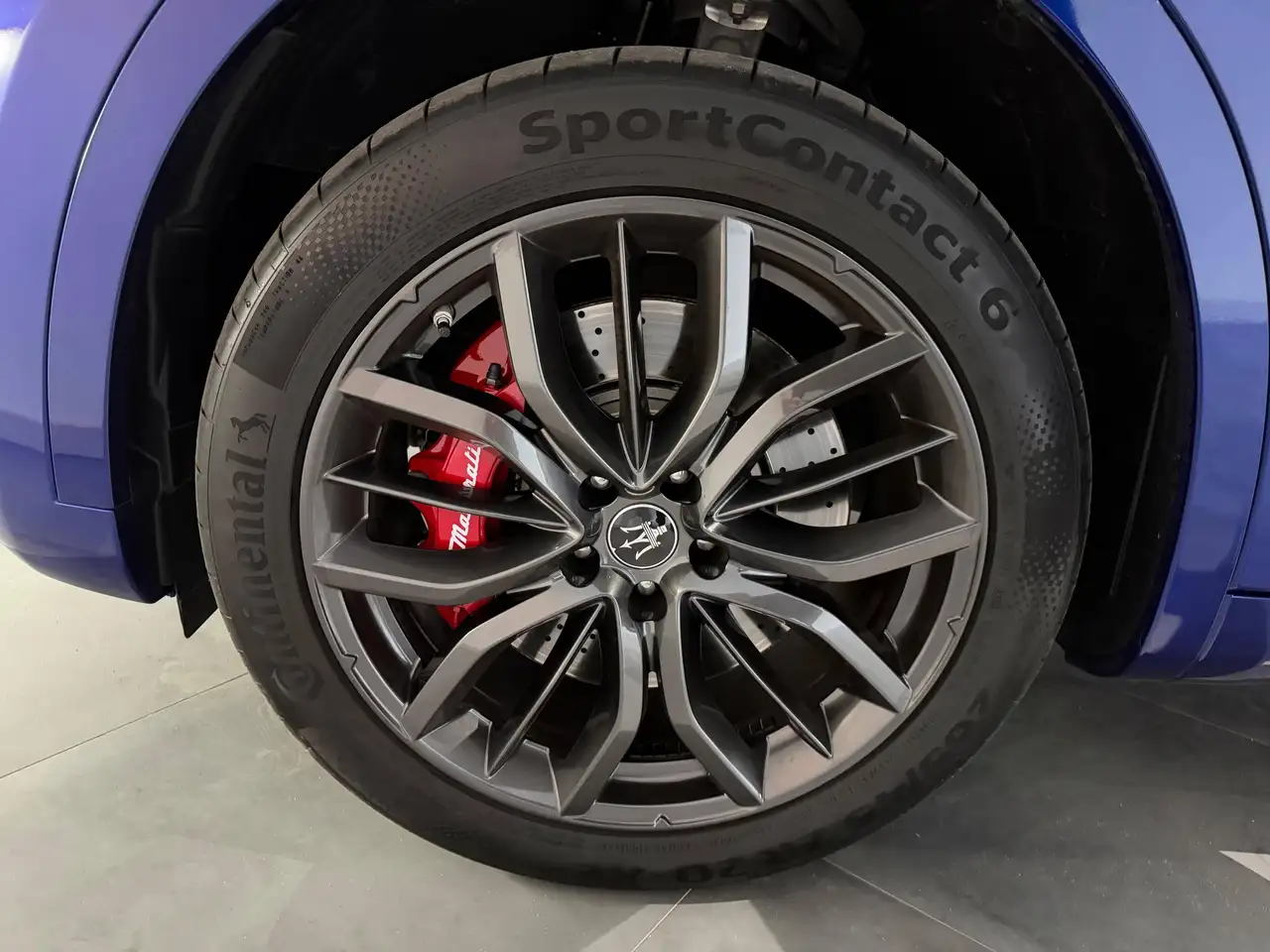 Maserati Levante 2023 — фото 15