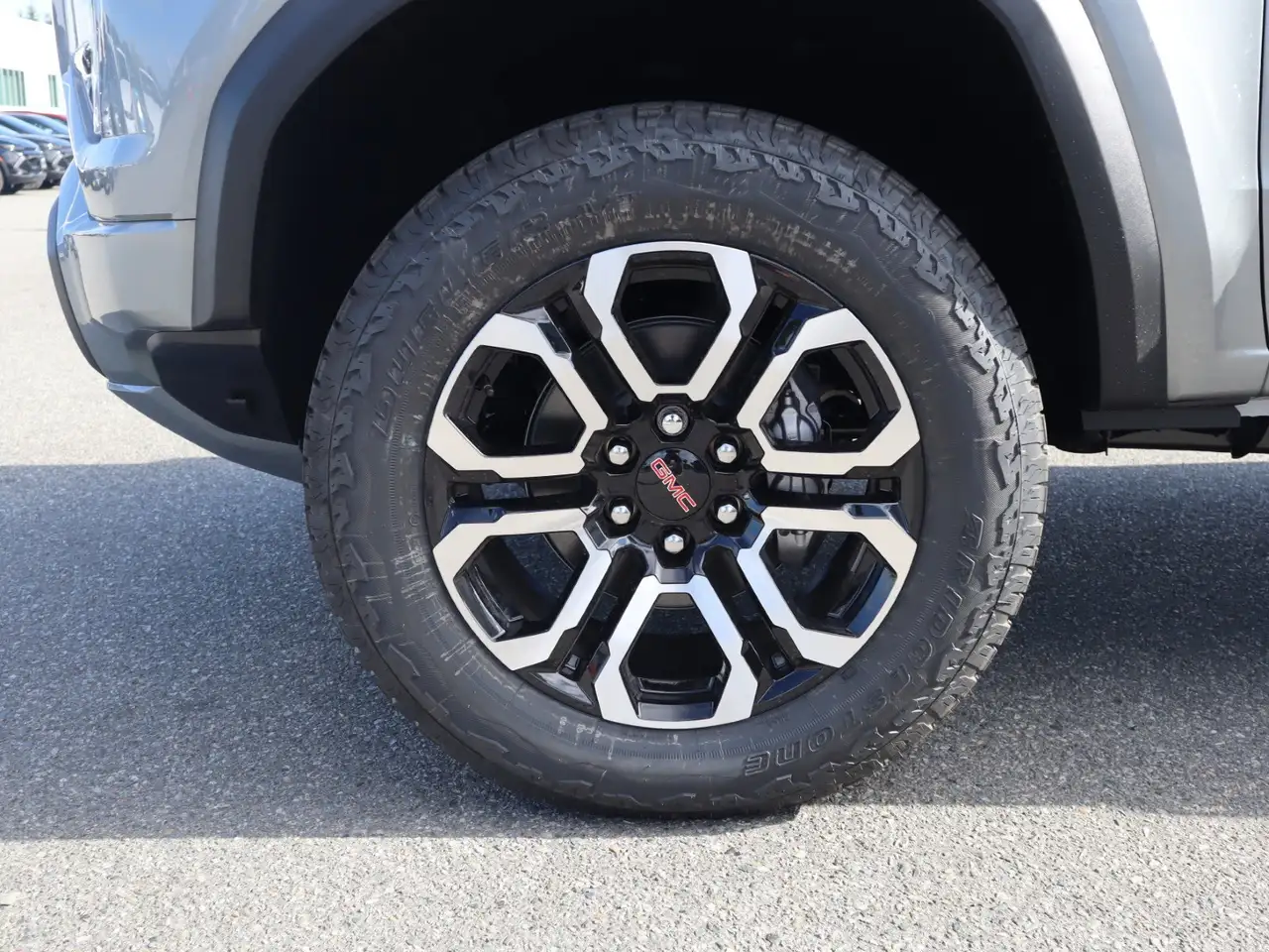 GMC Canyon снимка GMC Canyon