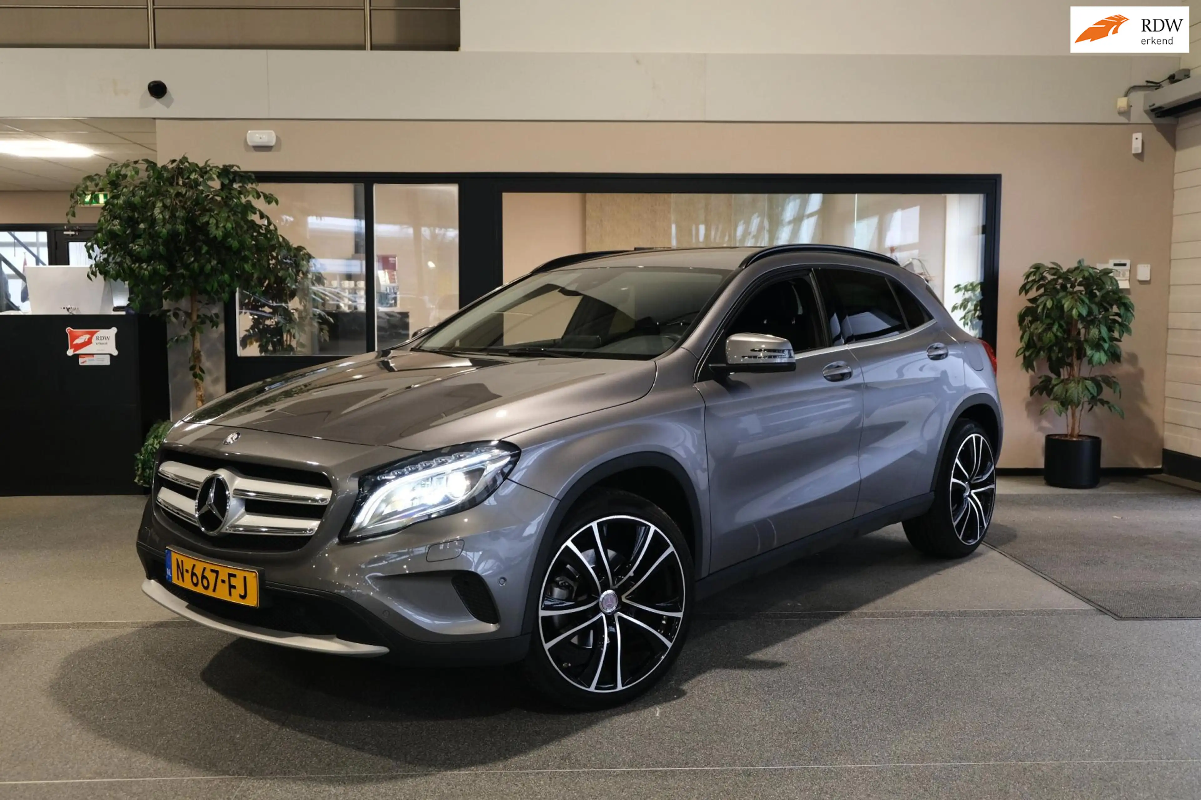 Mercedes-Benz GLA 250 4Matic DCT Led Cruise Leder Cam