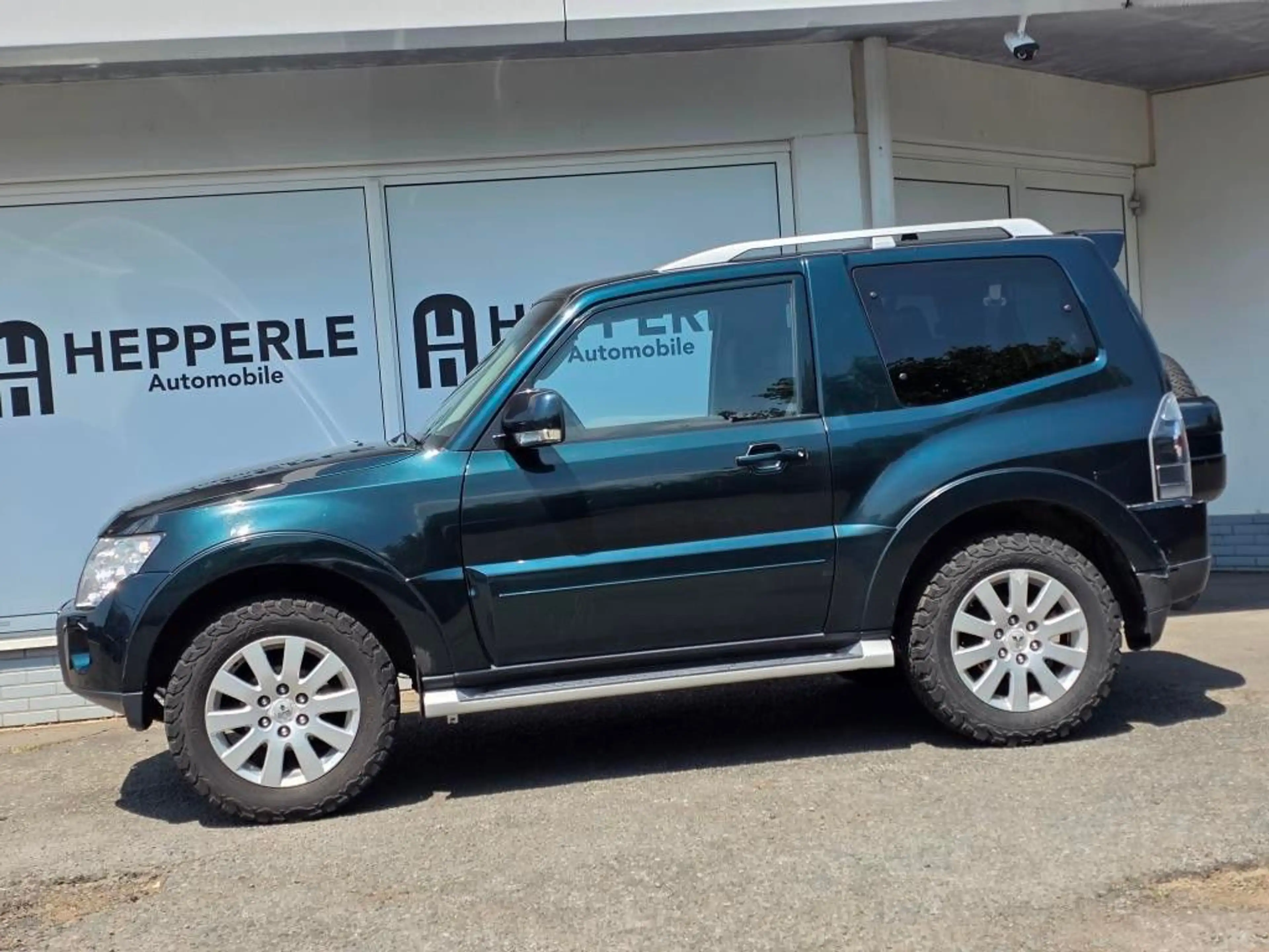 Mitsubishi Pajero 3.2 DI-D XENON+NAVI+TEMP+AHK+KAMERA — photo 3