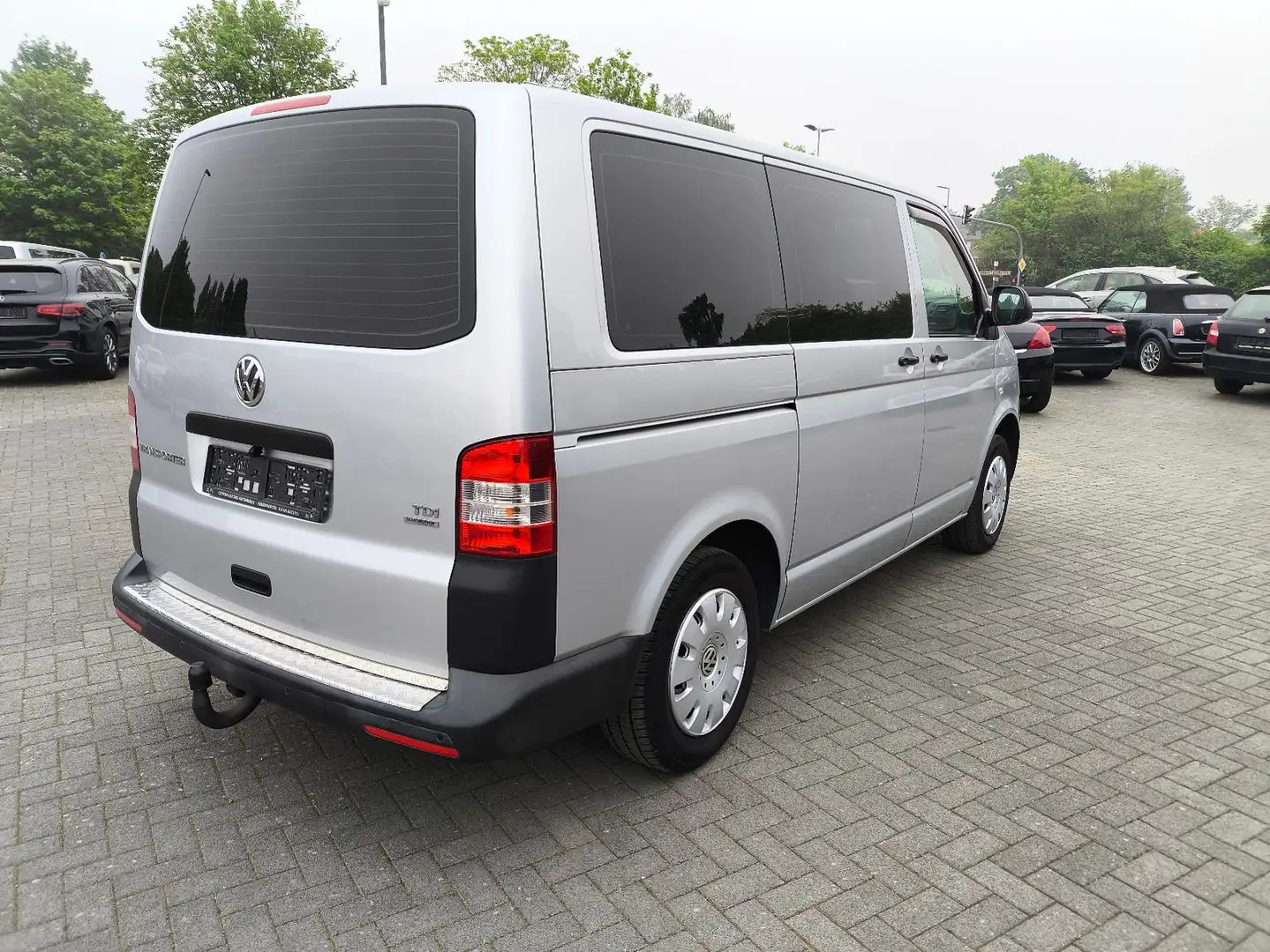 Volkswagen T5 Caravelle T5 CAMPER AUSBAU,KLIMA,NAVI,SOUNDSYSTEM Plateado - 1
