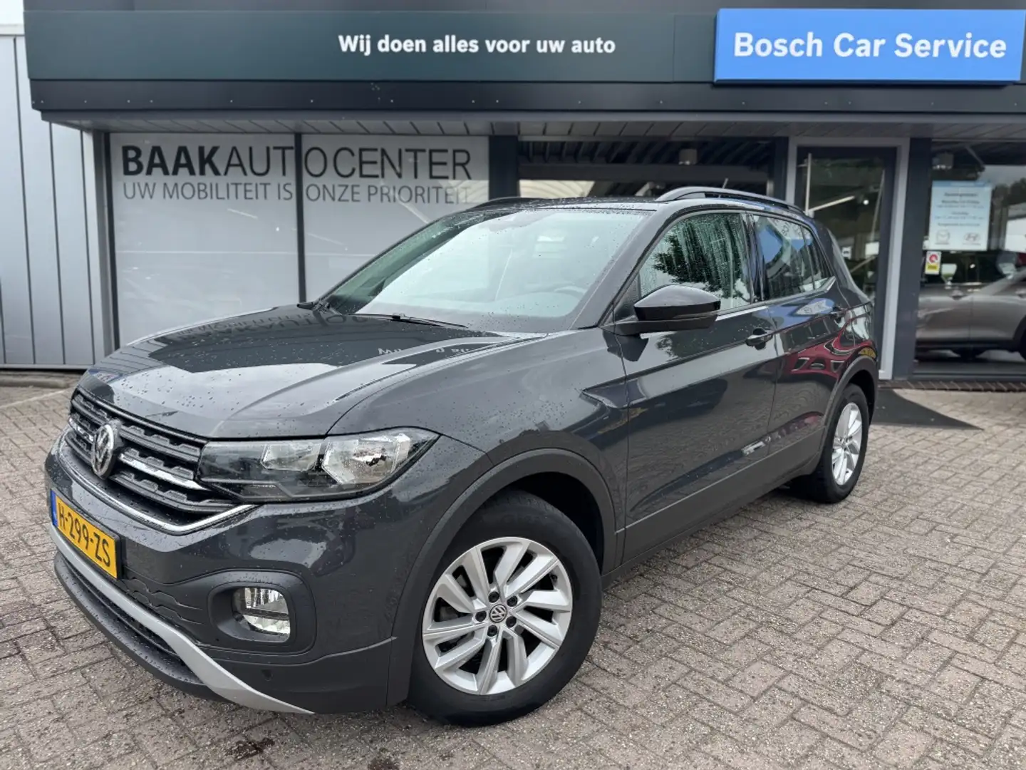 Volkswagen T-Cross 1.0 TSI Life Business | PDC | Climate Grijs - 1