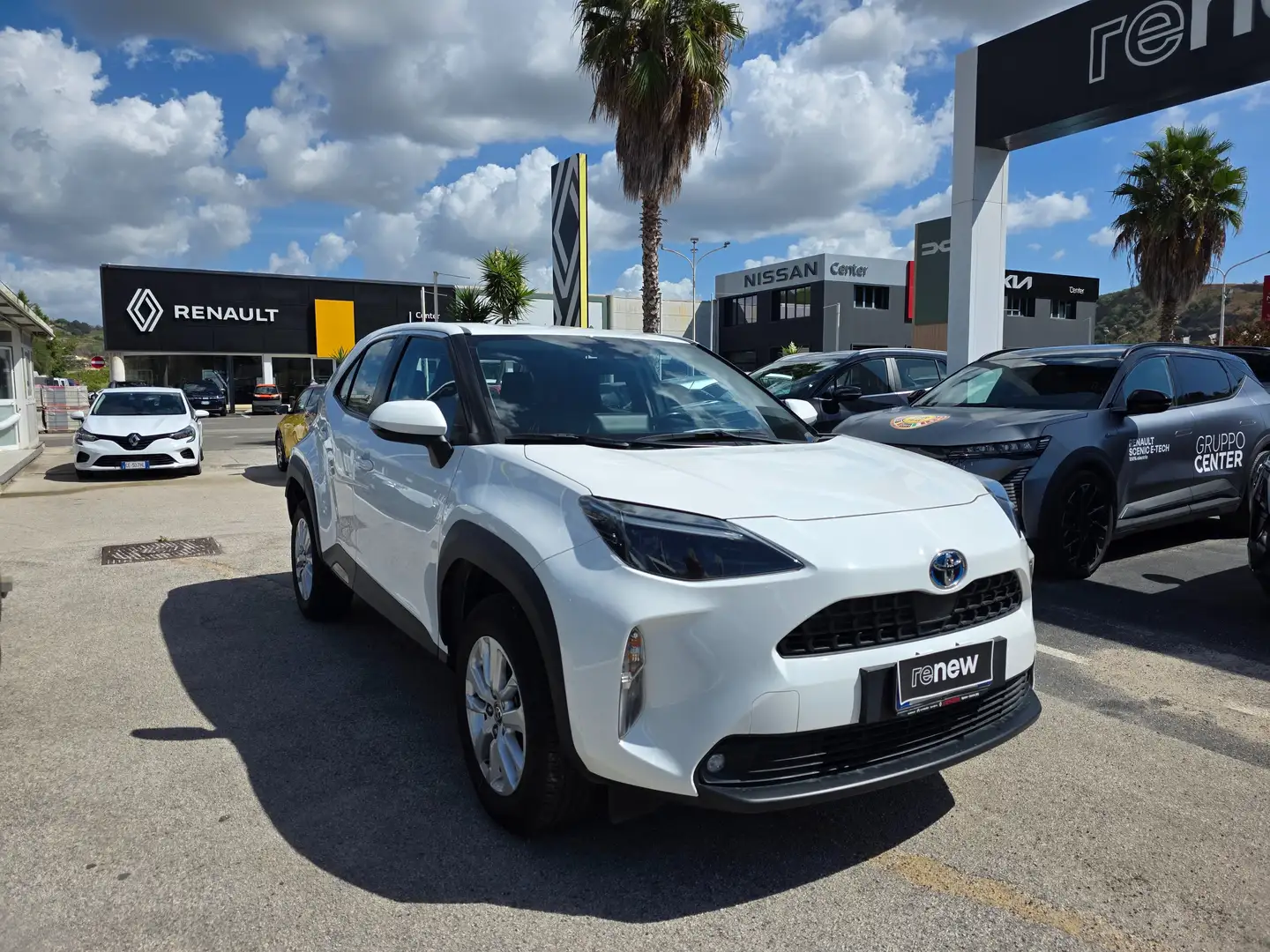 Toyota Yaris Yaris Cross Cross 1.5h Active 116cv e-cvt Blanco - 2