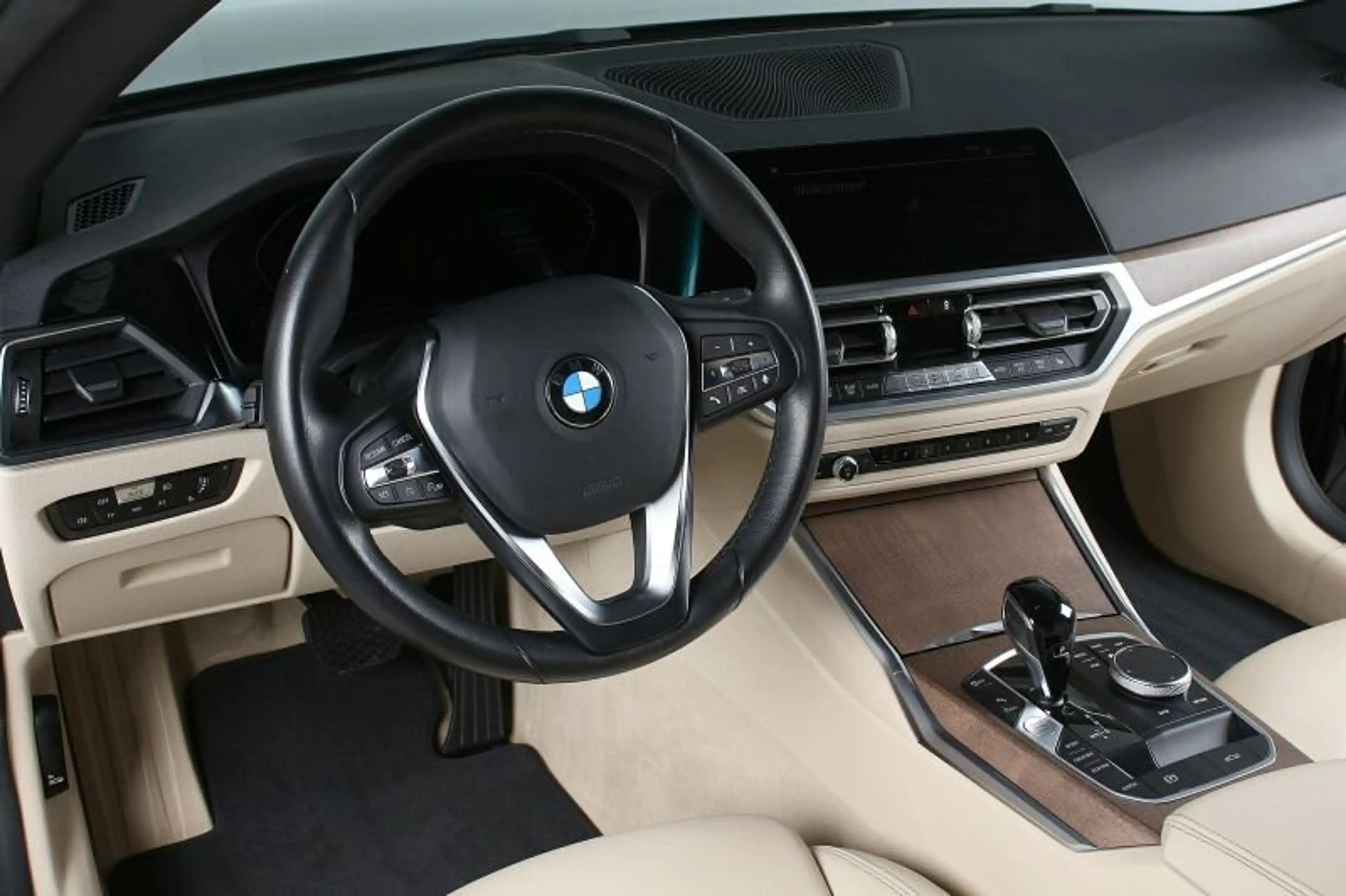BMW 430 i Cabrio LiveCockpit Prof. DAB Parkassistent — photo 8