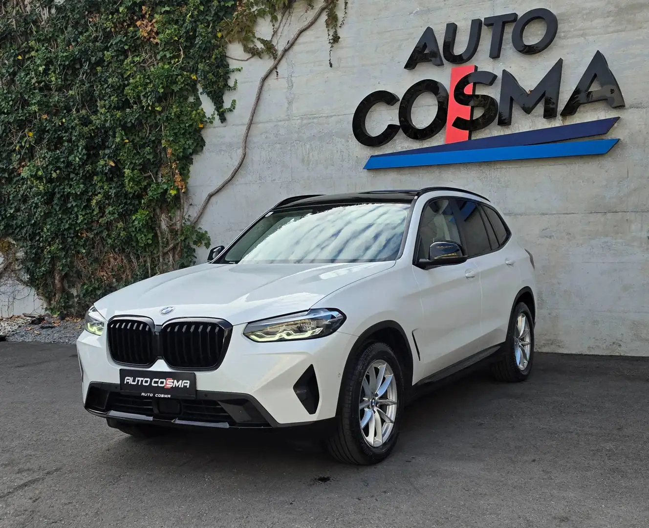BMW X3 xDrive 20 d /KAMERA/AHK/ACC/ Weiß - 1