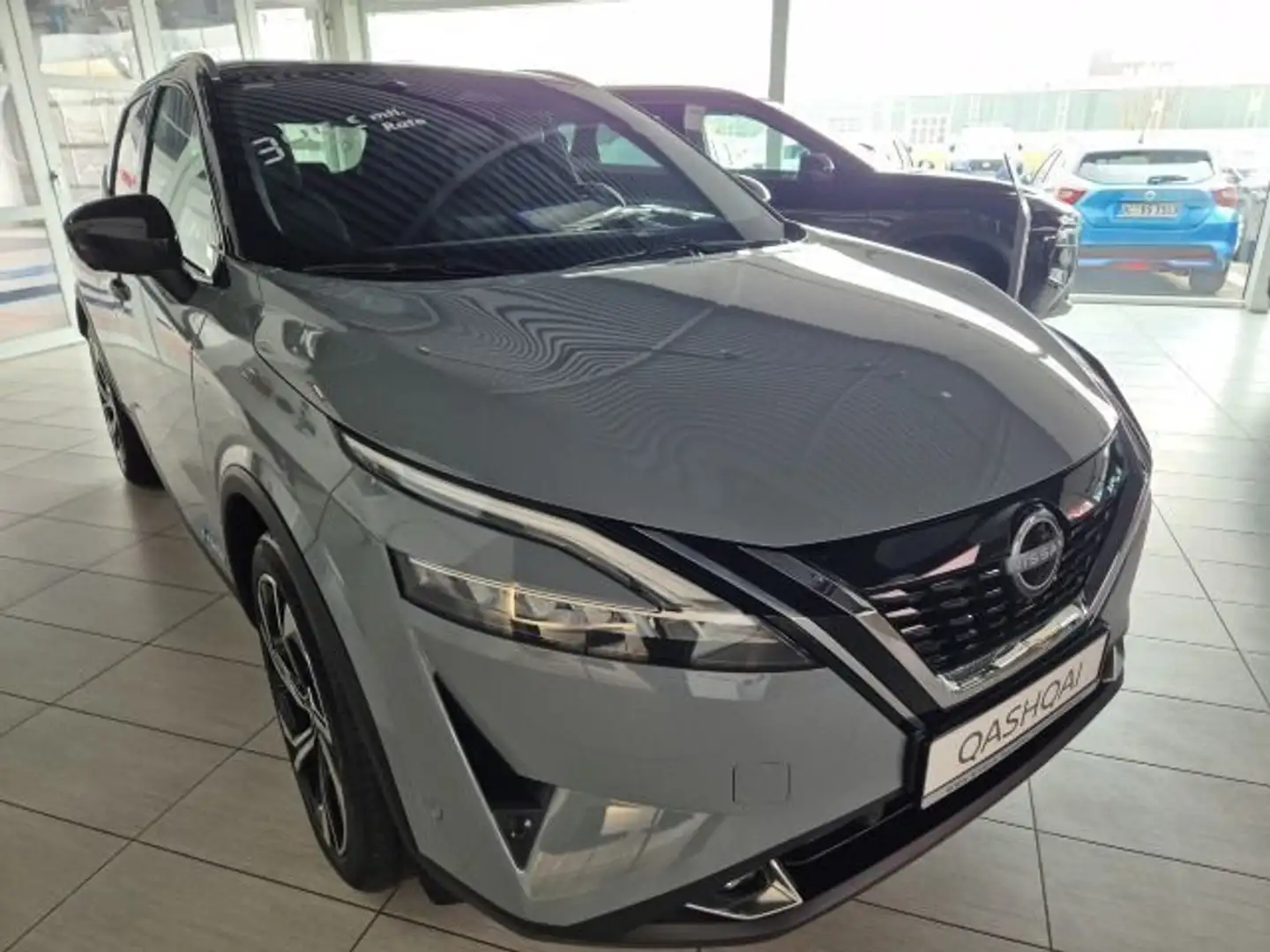 Nissan Qashqai 1.5 VC-T Tekna+ e-Power 20" Head Bose® Grau - 2