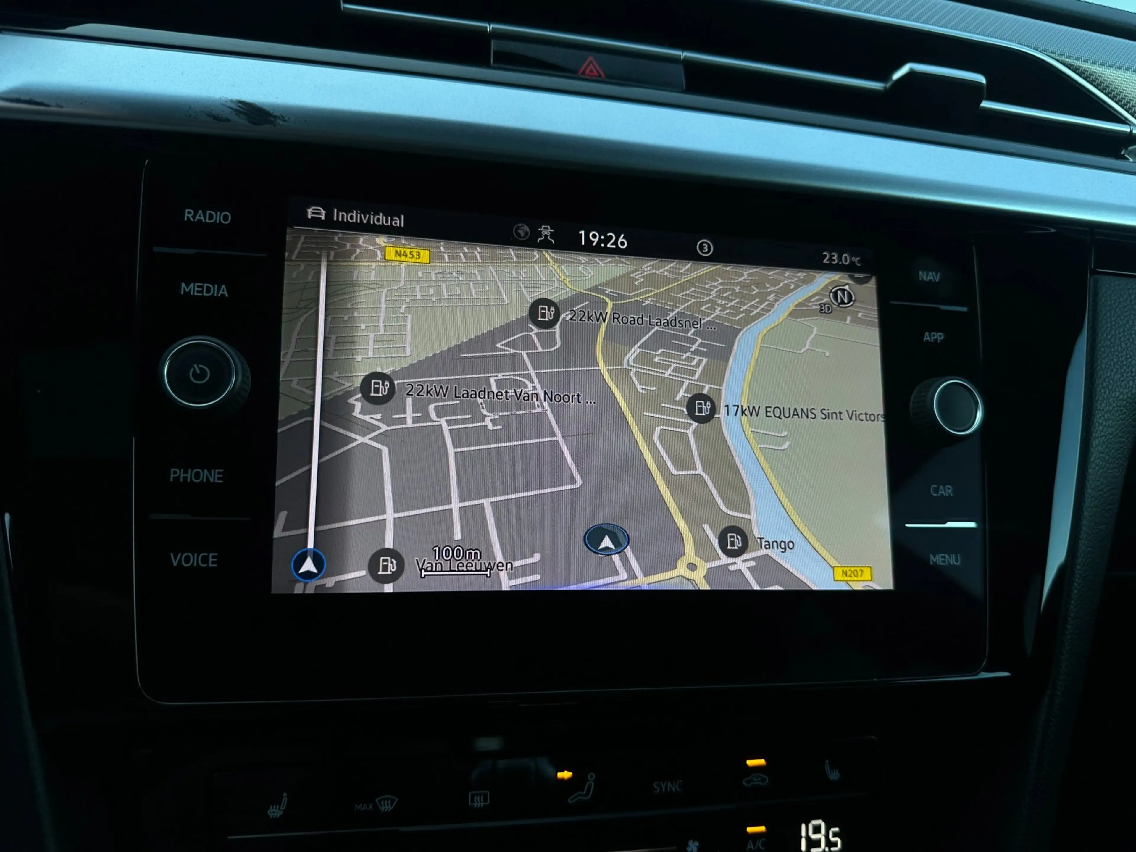 Volkswagen Arteon Shooting Brake 1.4 TSI eHybrid R-Line Business+/1S — photo 39