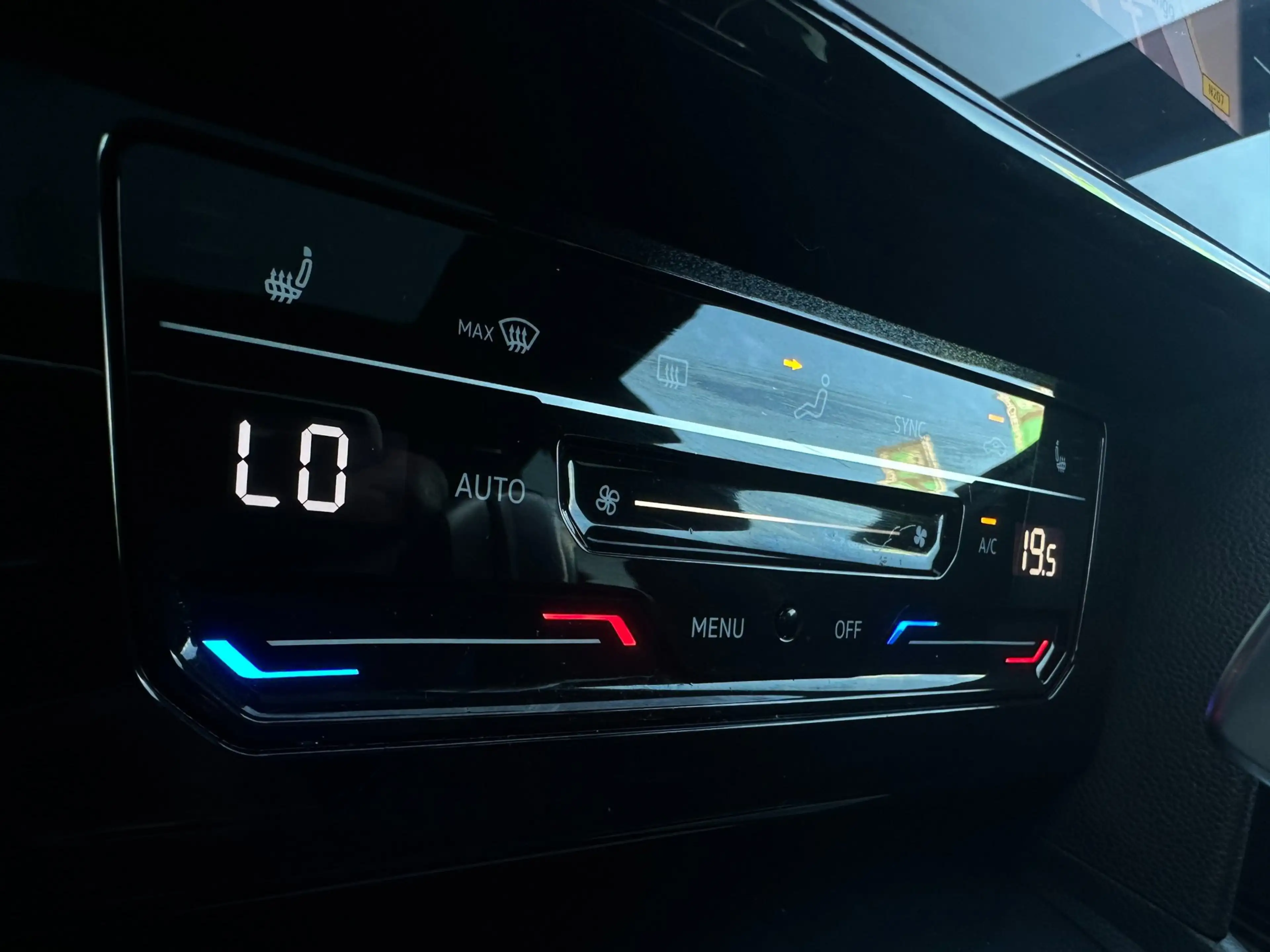 Volkswagen Arteon Shooting Brake 1.4 TSI eHybrid R-Line Business+/1S — photo 38