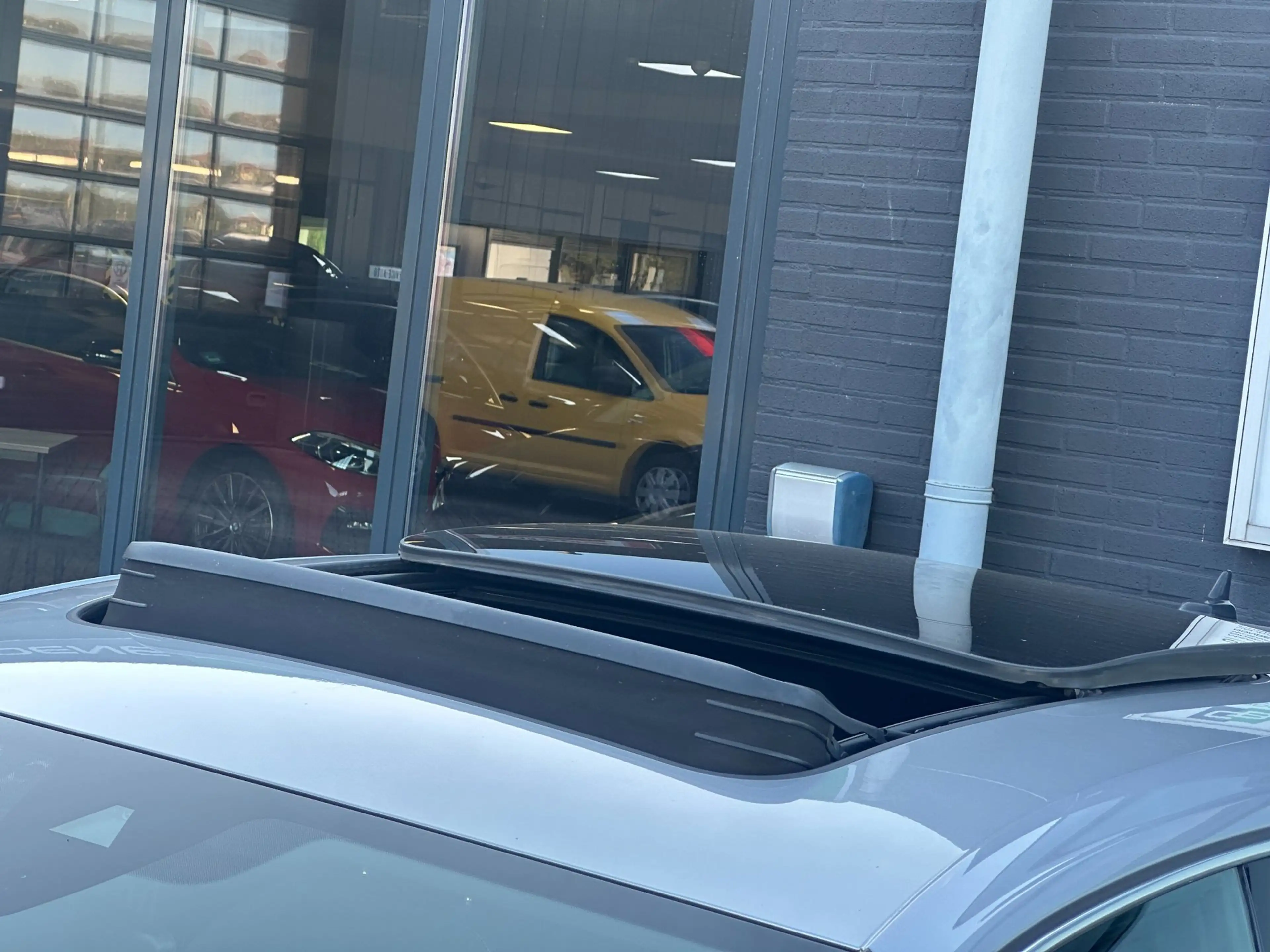 Volkswagen Arteon Shooting Brake 1.4 TSI eHybrid R-Line Business+/1S — photo 45