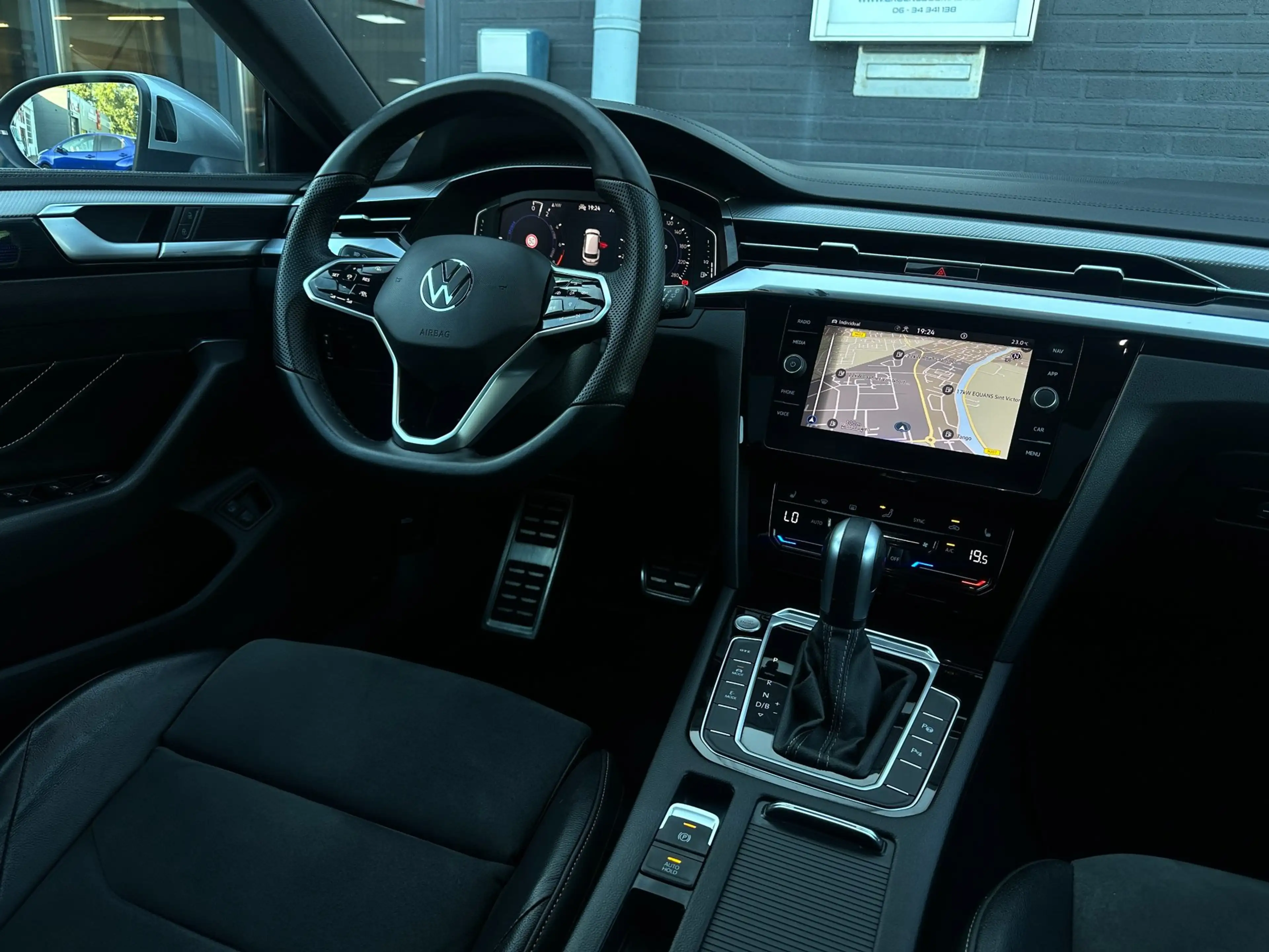 Volkswagen Arteon Shooting Brake 1.4 TSI eHybrid R-Line Business+/1S — photo 28