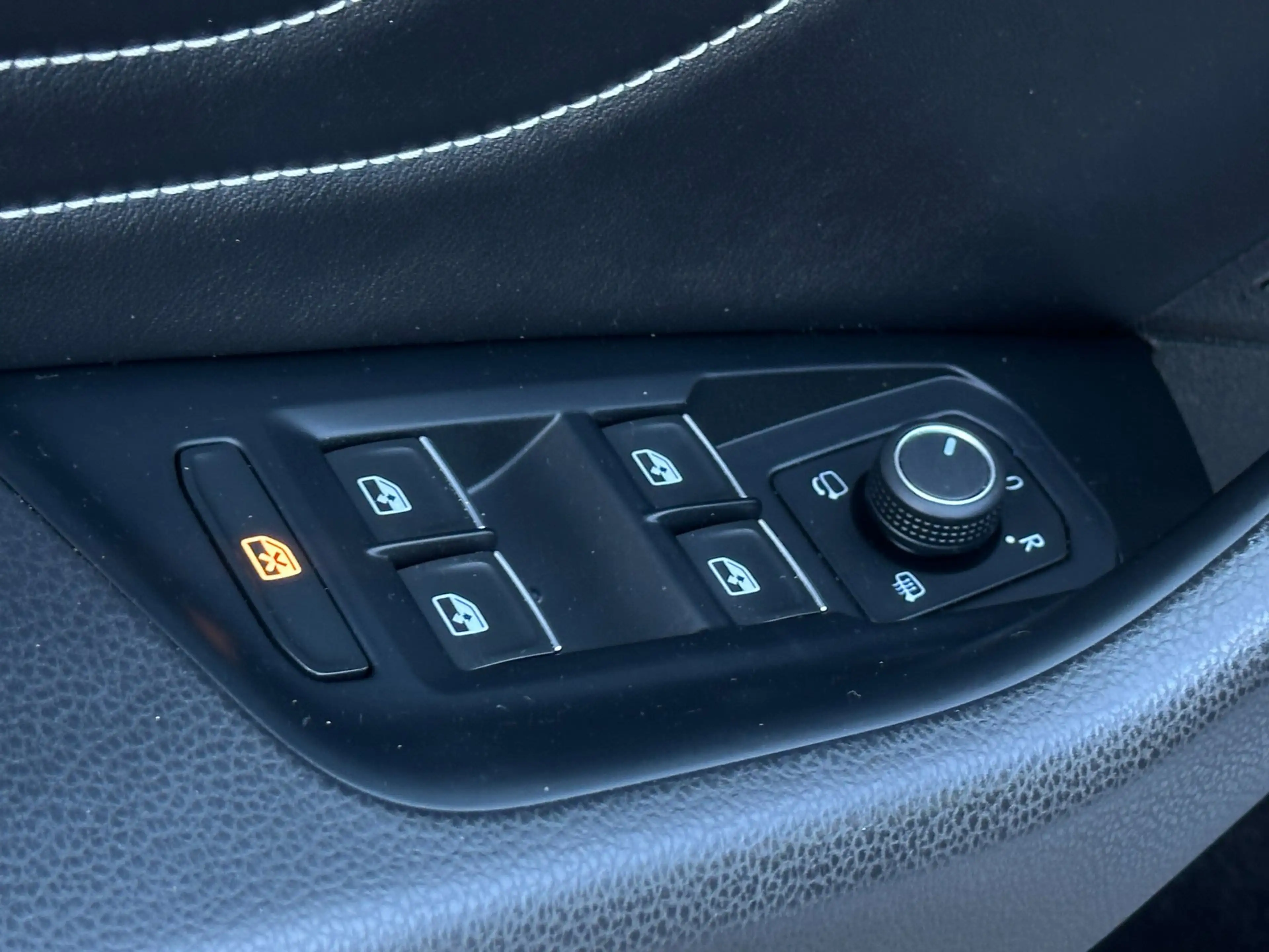 Volkswagen Arteon Shooting Brake 1.4 TSI eHybrid R-Line Business+/1S — photo 30