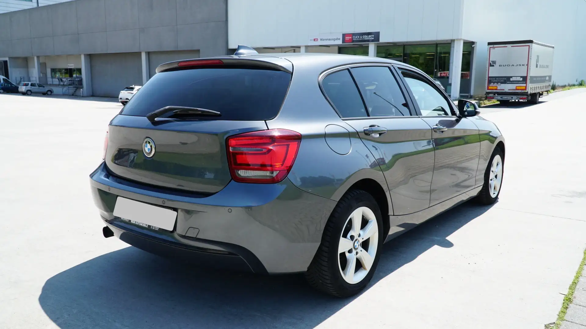 BMW 116 116i Sport Line TÜV 11/2026 - 2