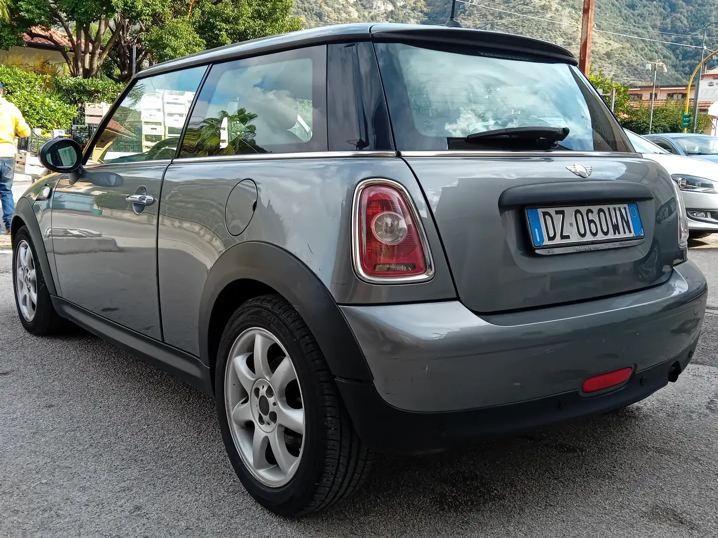 MINI Cooper 1.4 75cv 16V - 2