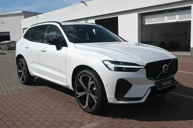 Volvo XC60 view 7