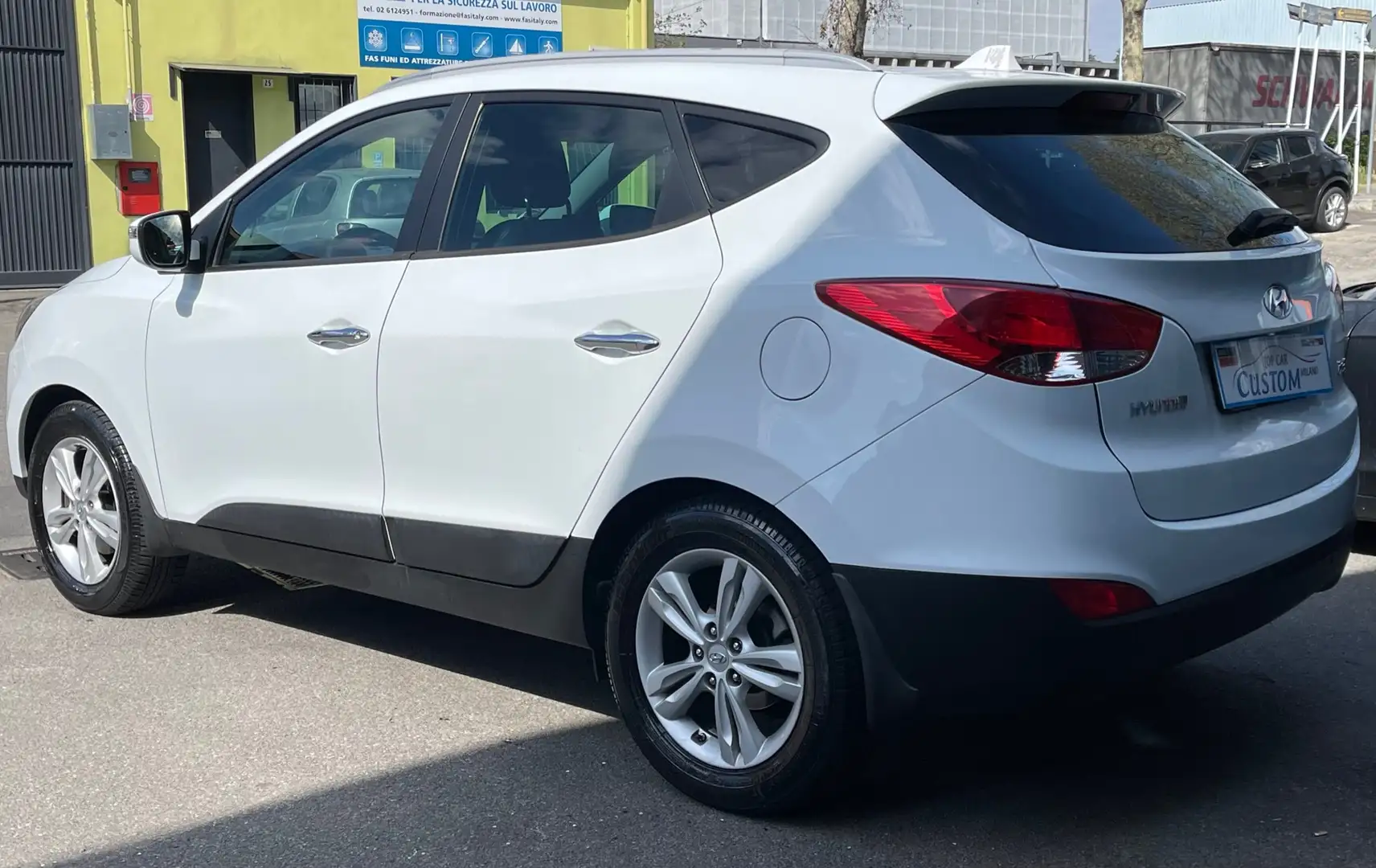 Hyundai iX35 1.6 Comfort 2wd Wit - 2