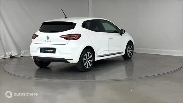 Renault Clio view 5