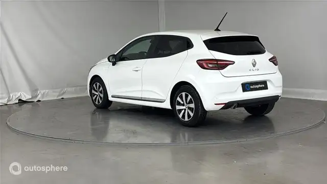 Renault Clio view 8